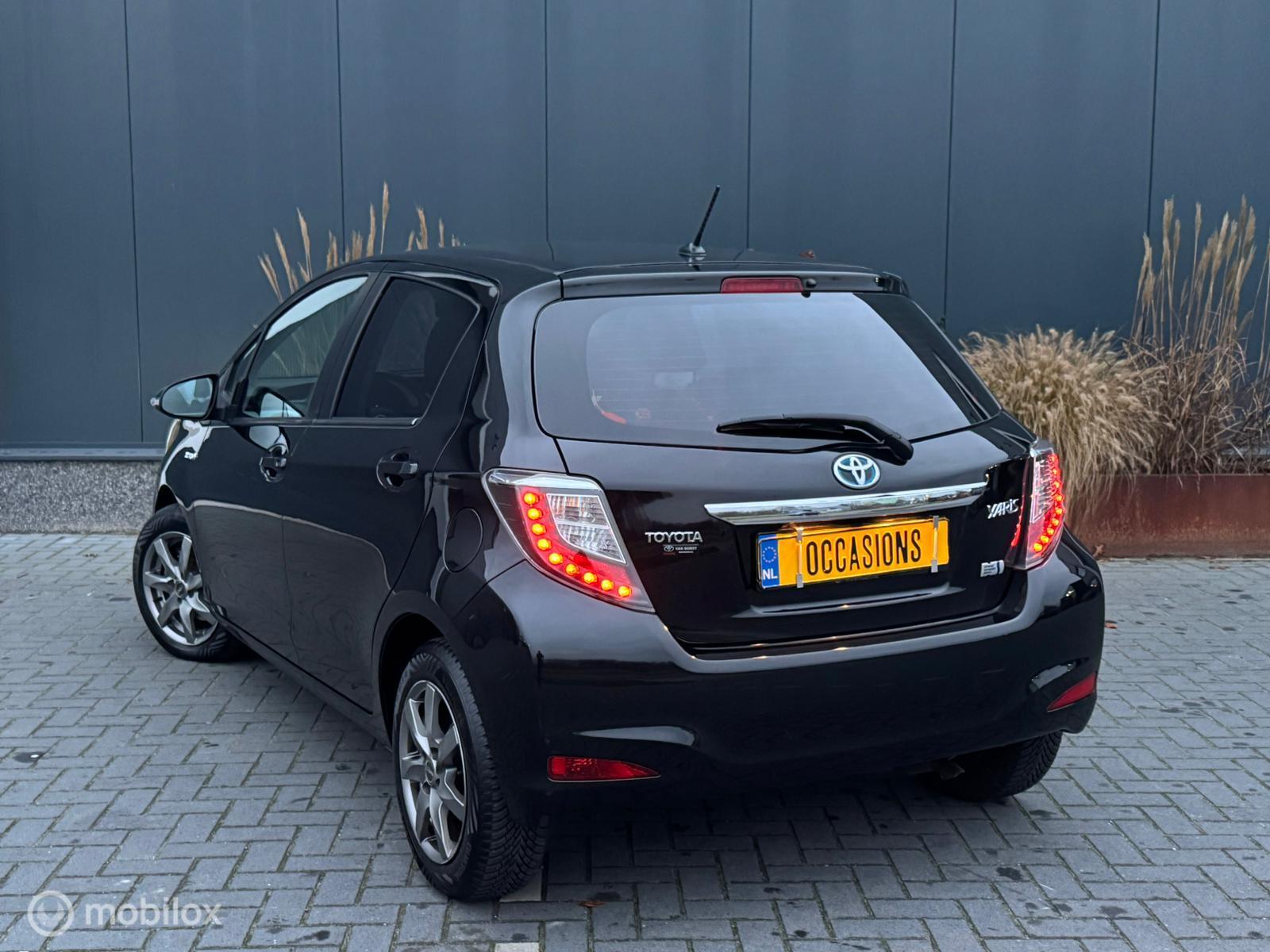 Foto van Toyota Toyota Yaris Hybrid