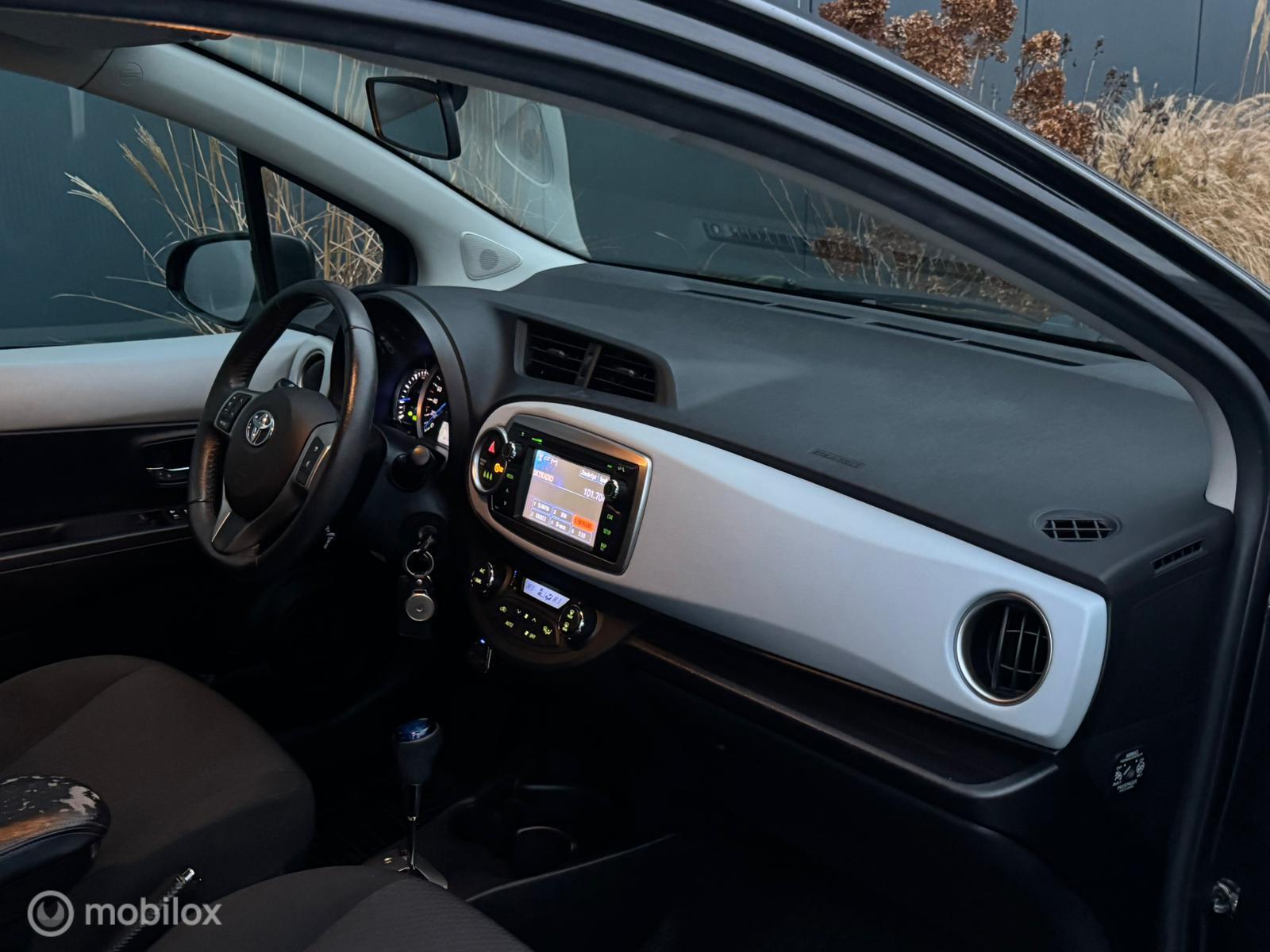 Foto van Toyota Toyota Yaris Hybrid