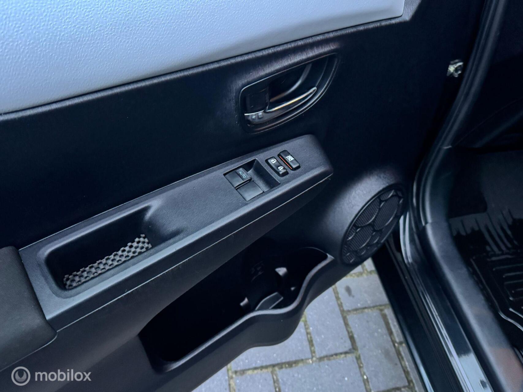 Foto van Toyota Toyota Yaris Hybrid