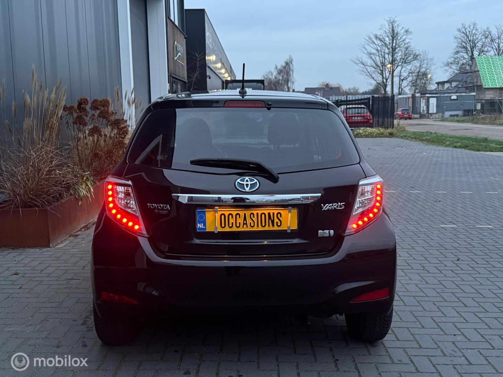 Foto van Toyota Toyota Yaris Hybrid