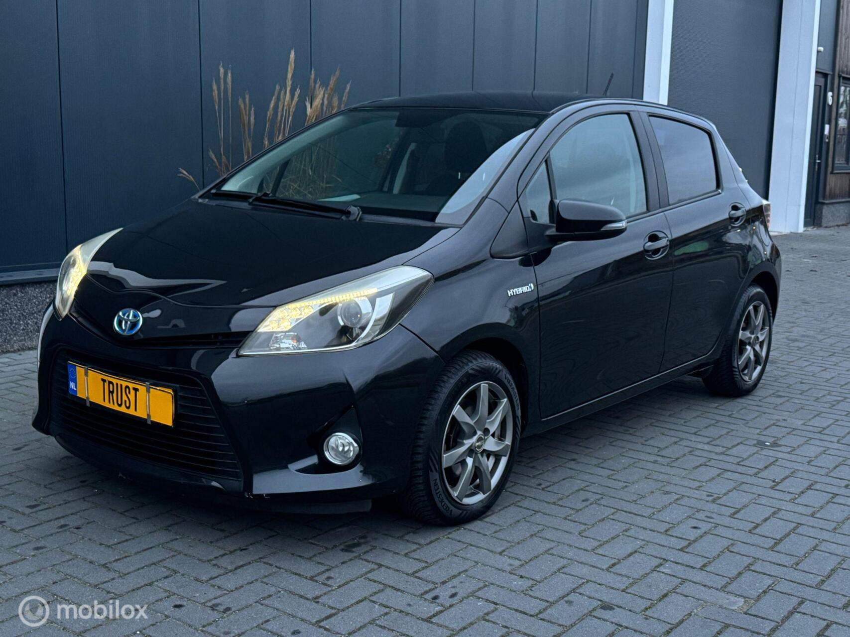 Foto van Toyota Toyota Yaris Hybrid