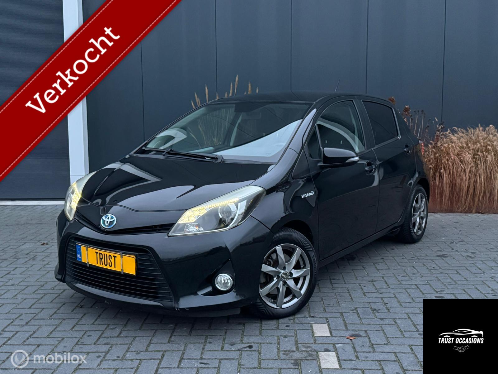 Toyota Toyota Yaris Hybrid 1.5 Full Hybrid NAP DEALERONDR EERSTE EIGENAAR 2012 - voorkant