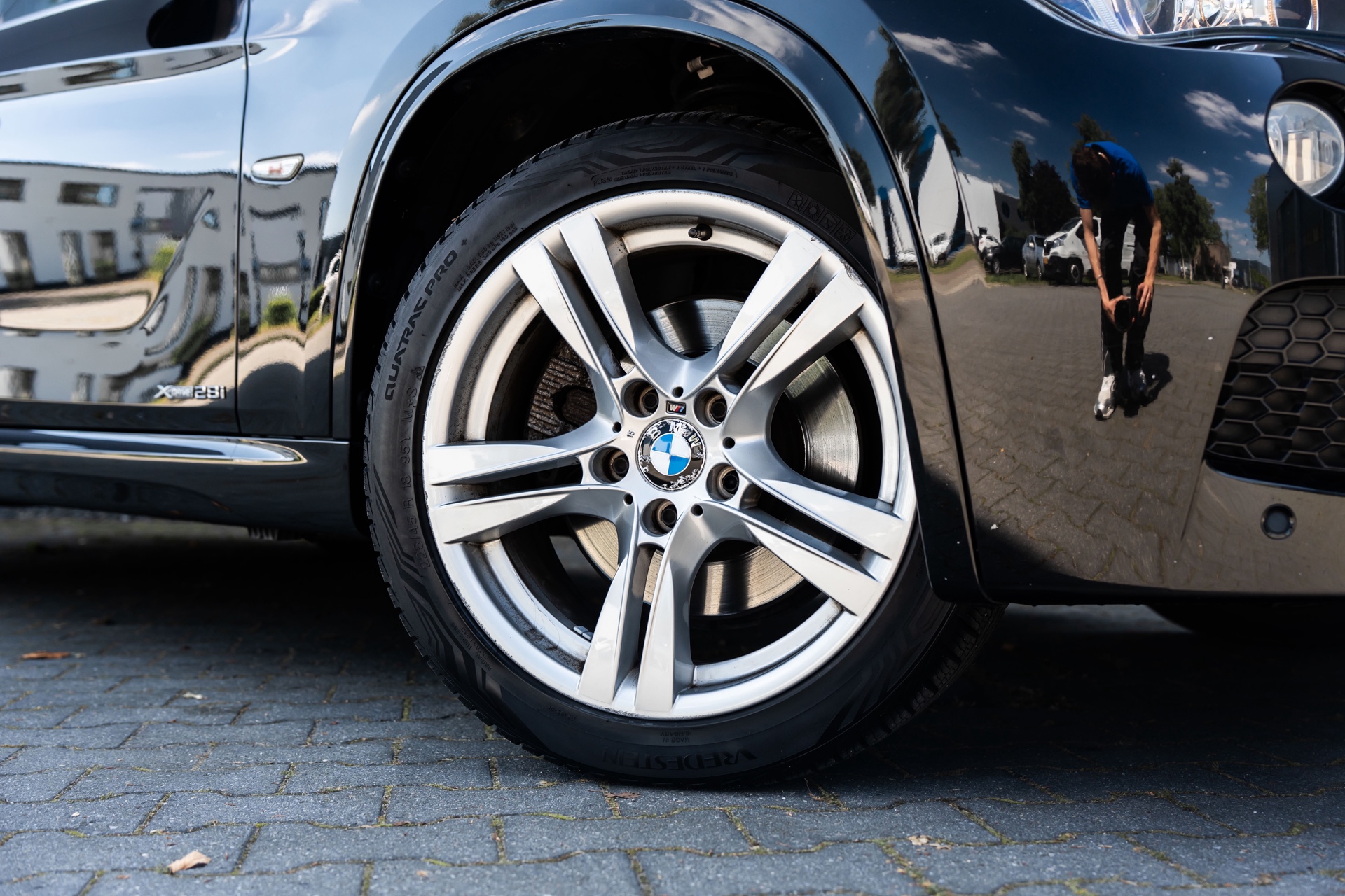 Foto van BMW X1 xDrive 28i