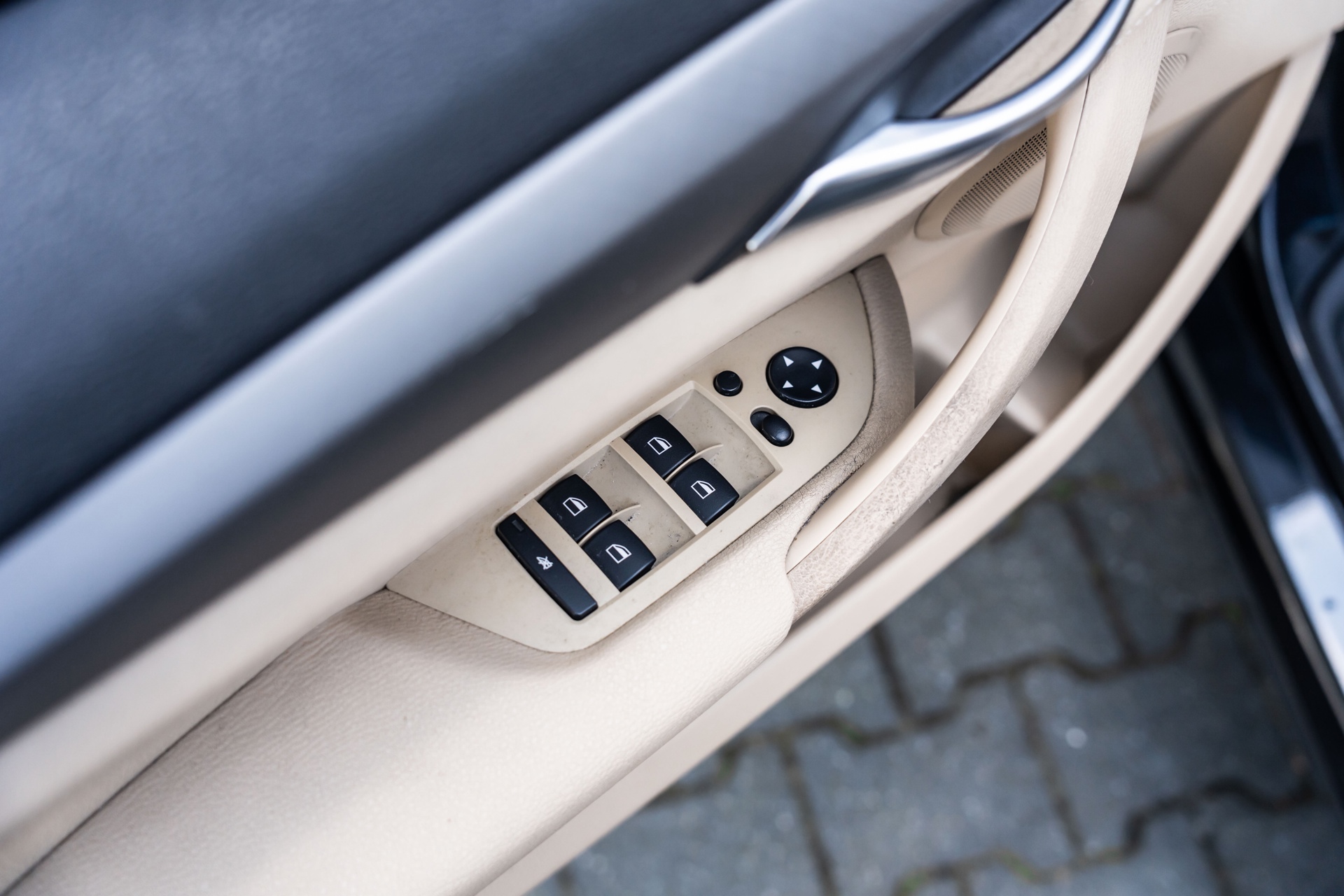 Foto van BMW X1 xDrive 28i