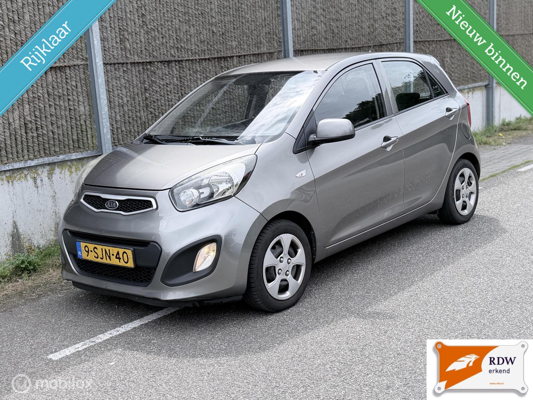 Kia Picanto 1.0 CVVT ISG 5 DEURS/ZUINIGE AUTO/KOOPJE 2012 - voorkant