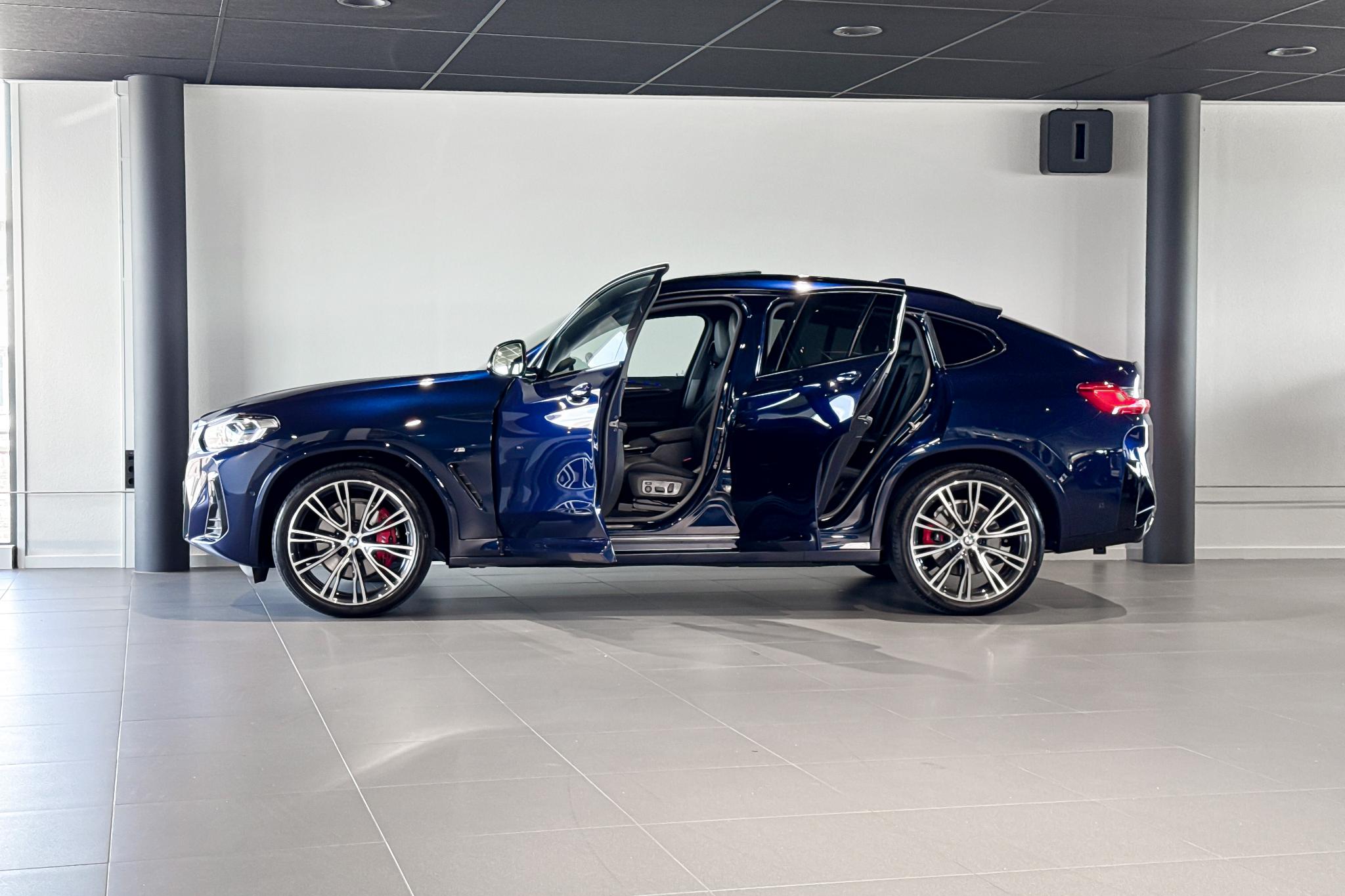Foto van BMW X4 Xdrive20i