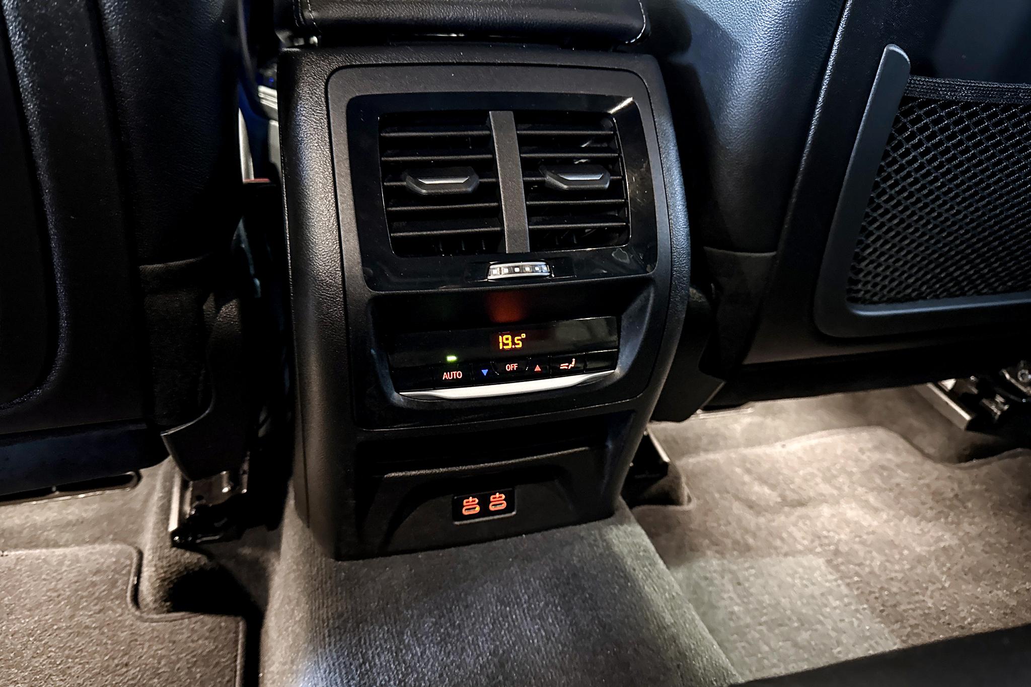 Foto van BMW X4 Xdrive20i