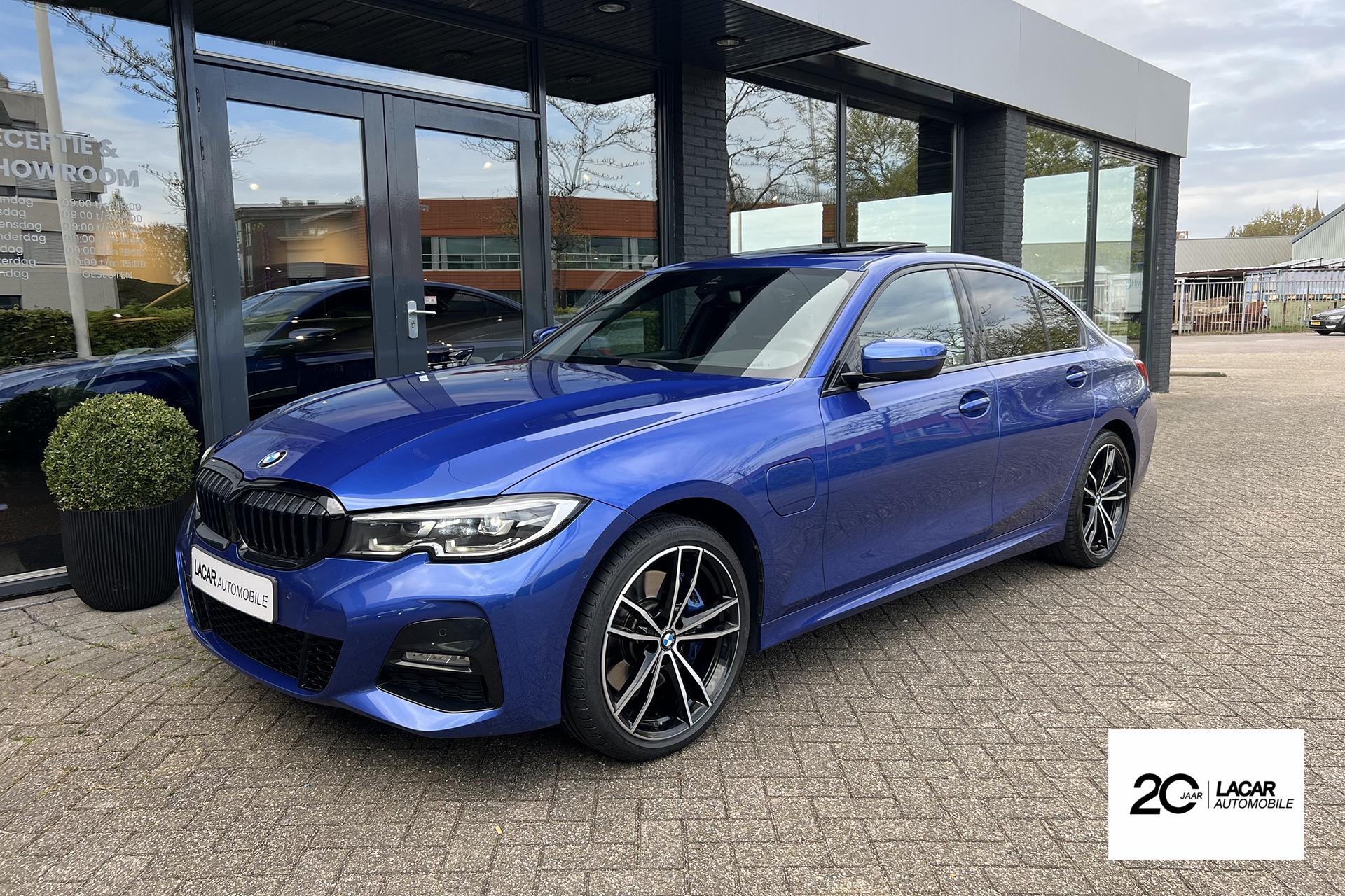 Foto van BMW 330E
