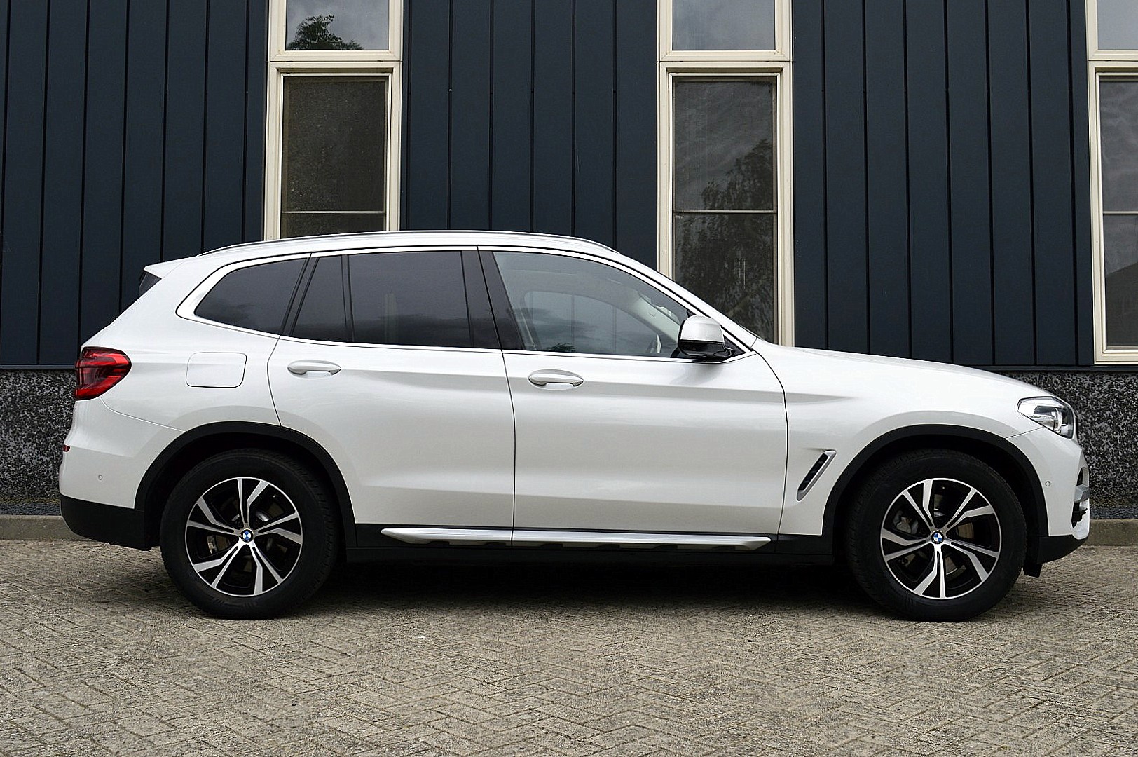 Foto van BMW X3 Xdrive30i