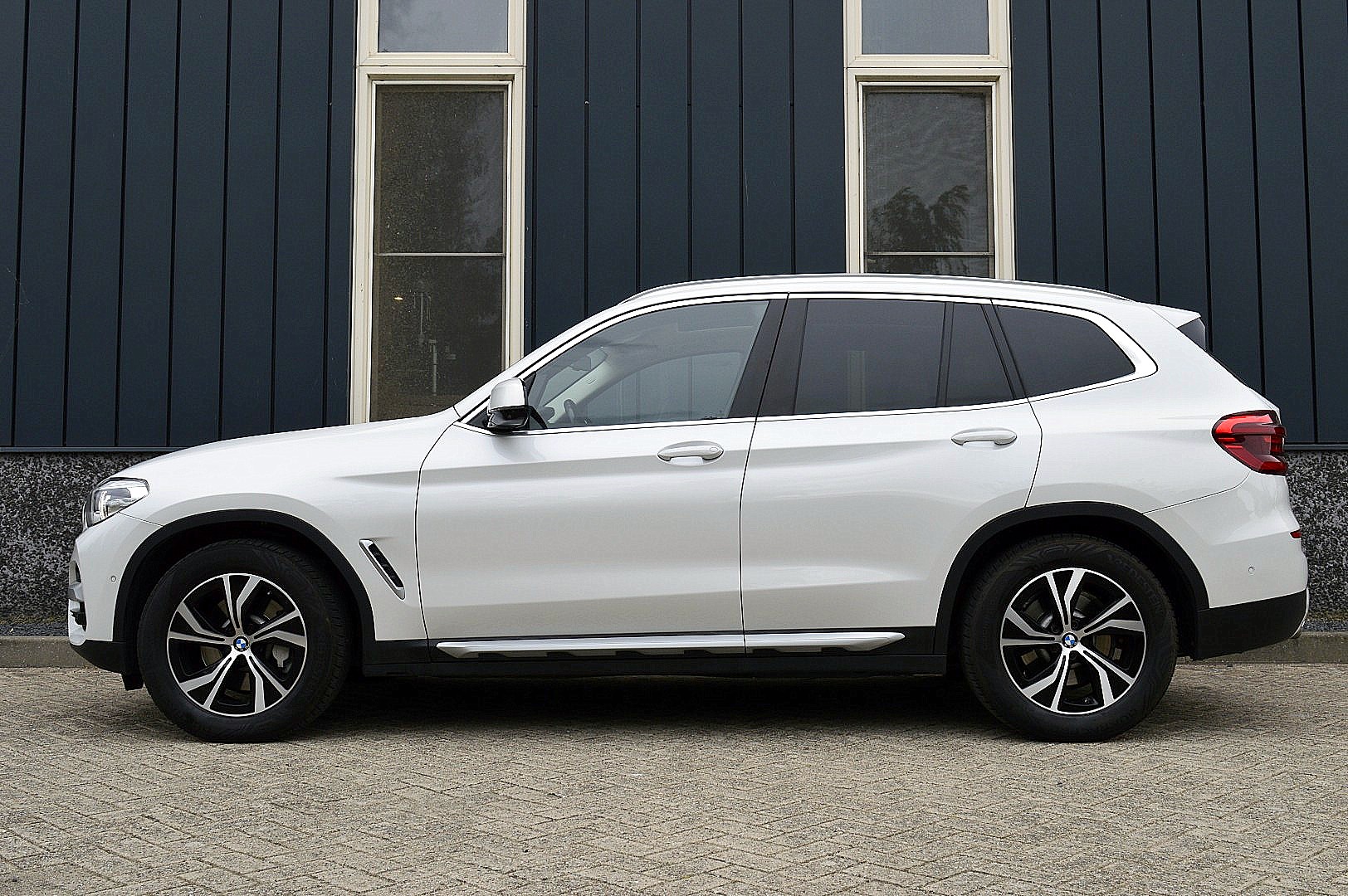Foto van BMW X3 Xdrive30i