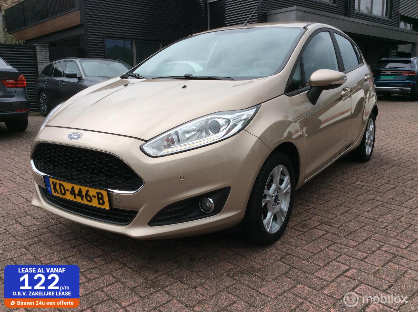 Ford Fiesta 1.0 Style Ultimate Lm Vlg Nav Nap 5-deurs Dealer Oh 2016 - voorkant