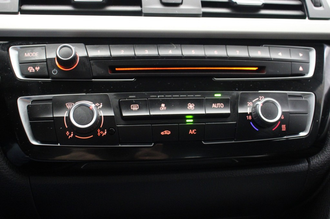 Foto van BMW 318i
