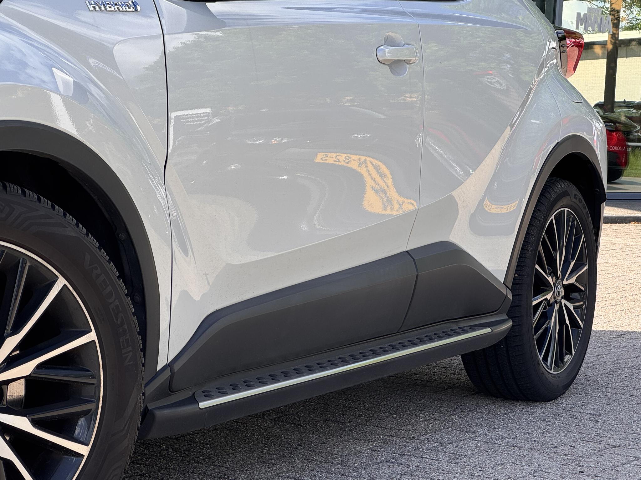 Foto van Toyota Toyota C-hr