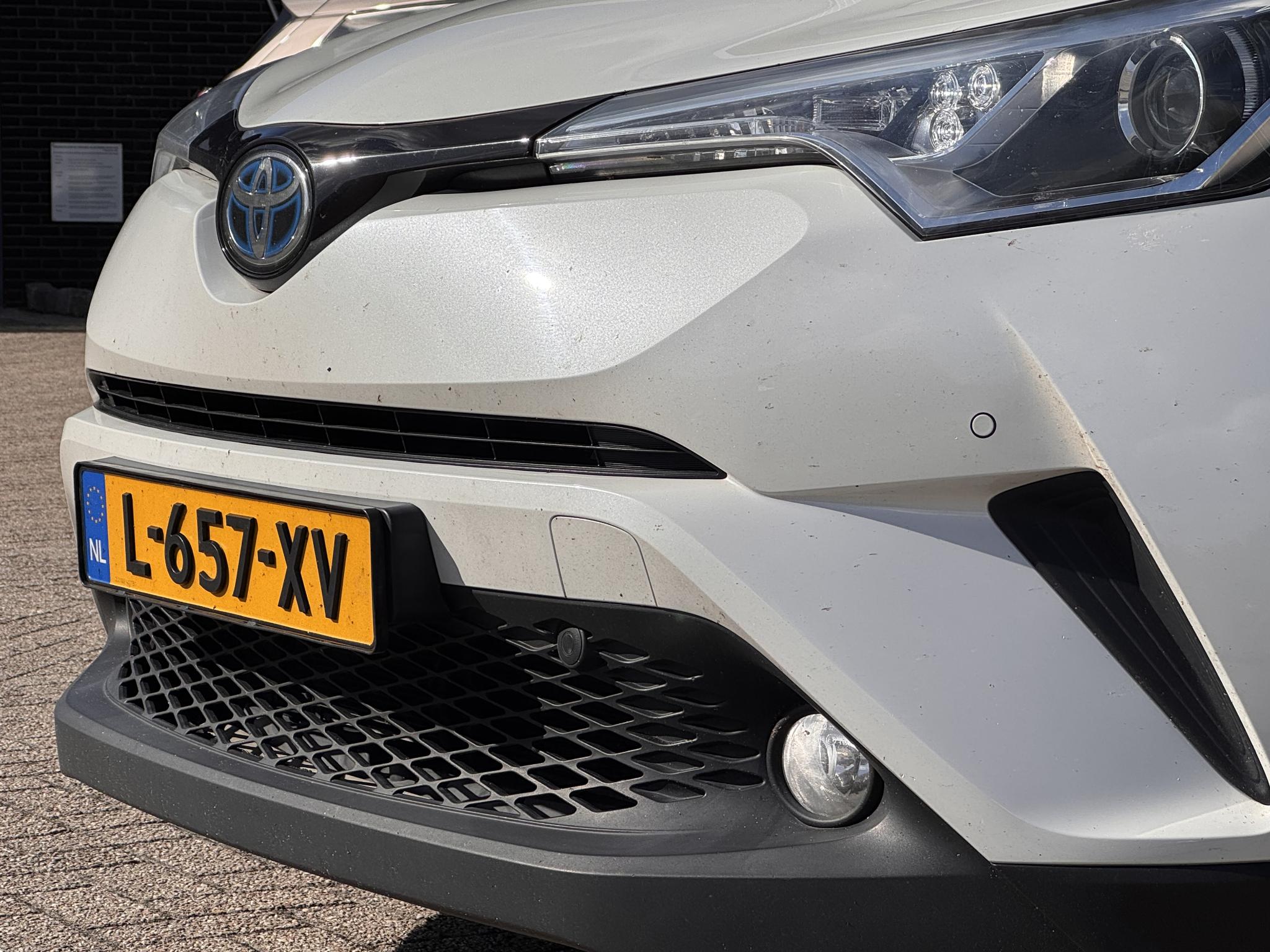Foto van Toyota Toyota C-hr