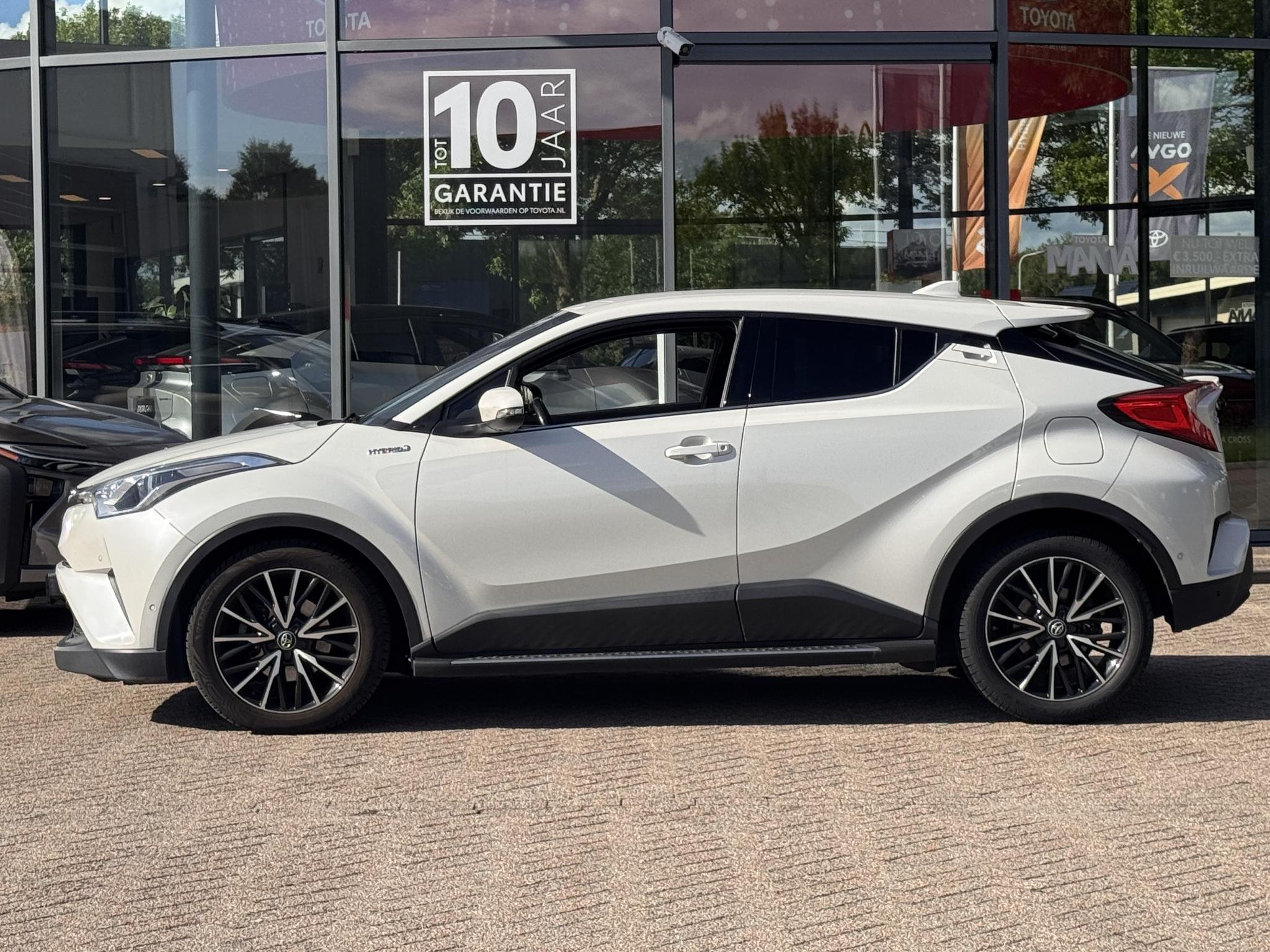 Foto van Toyota Toyota C-hr