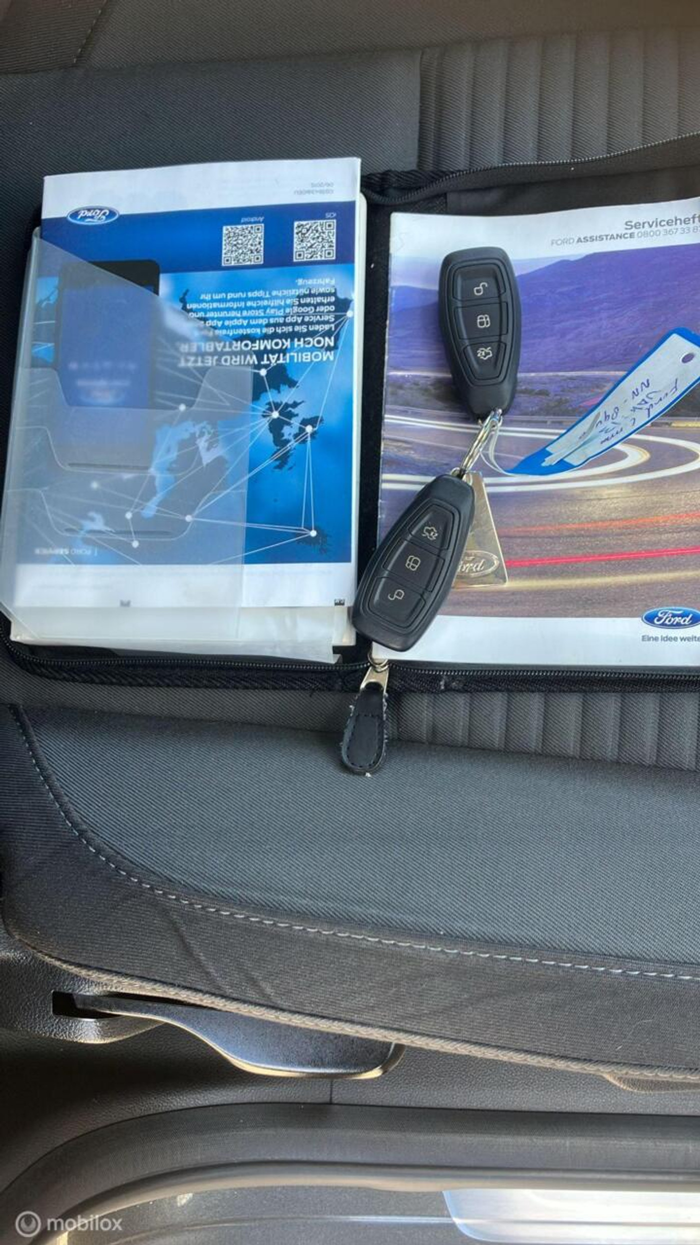 Foto van Ford C-max