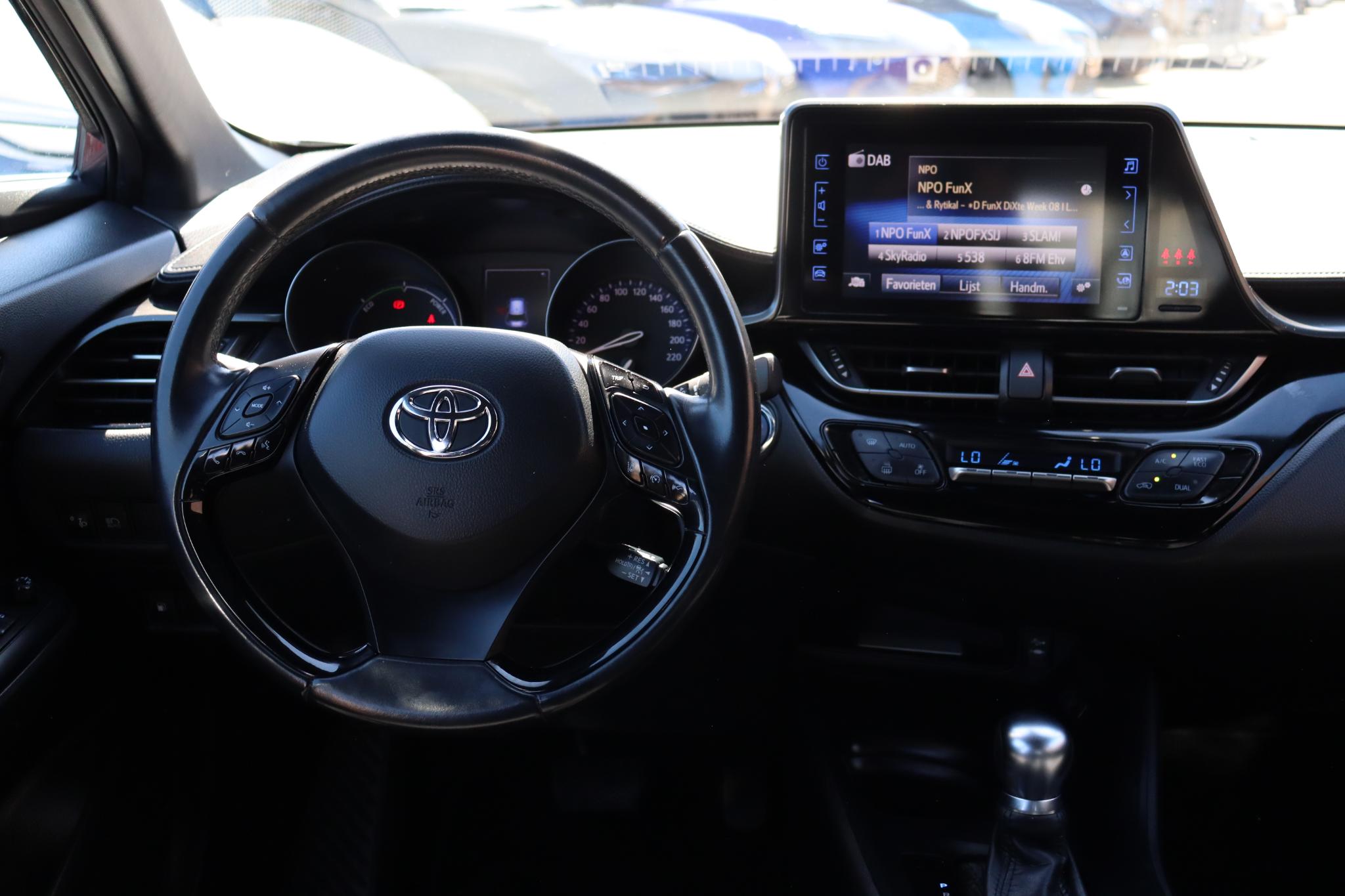Foto van Toyota Toyota C-hr