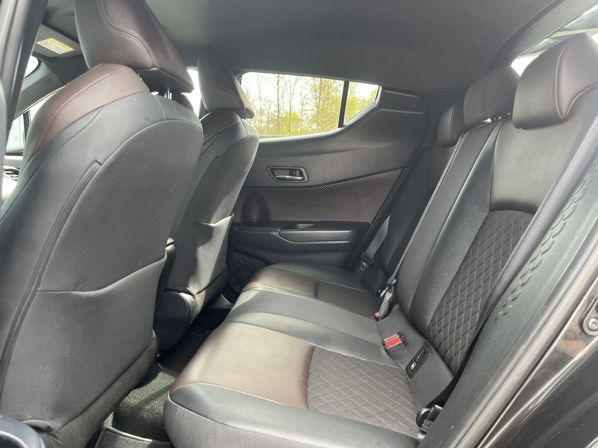 Foto van Toyota Toyota C-hr