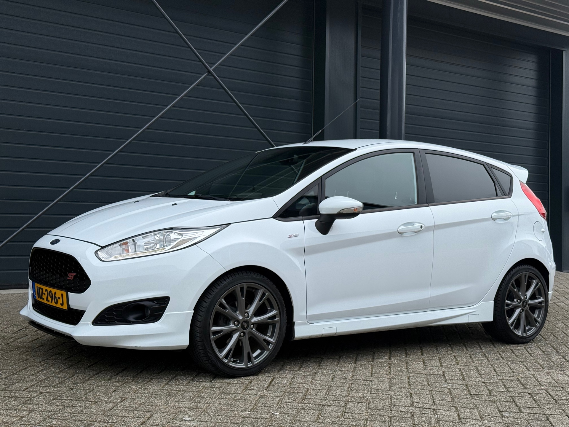 Ford Fiesta 1.0 EcoBoost ST Line, PDC, Climate, 2017 - voorkant