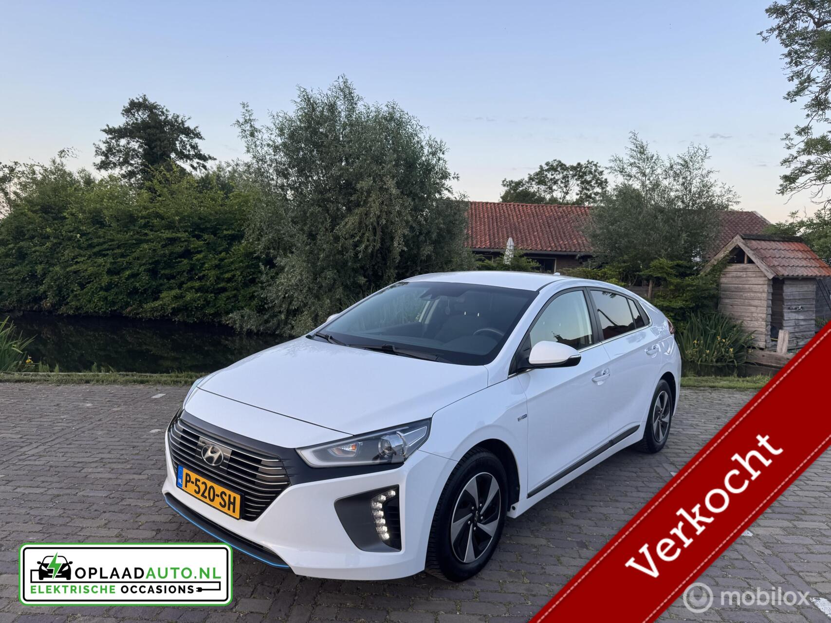 Foto van HYUNDAI IONIQ