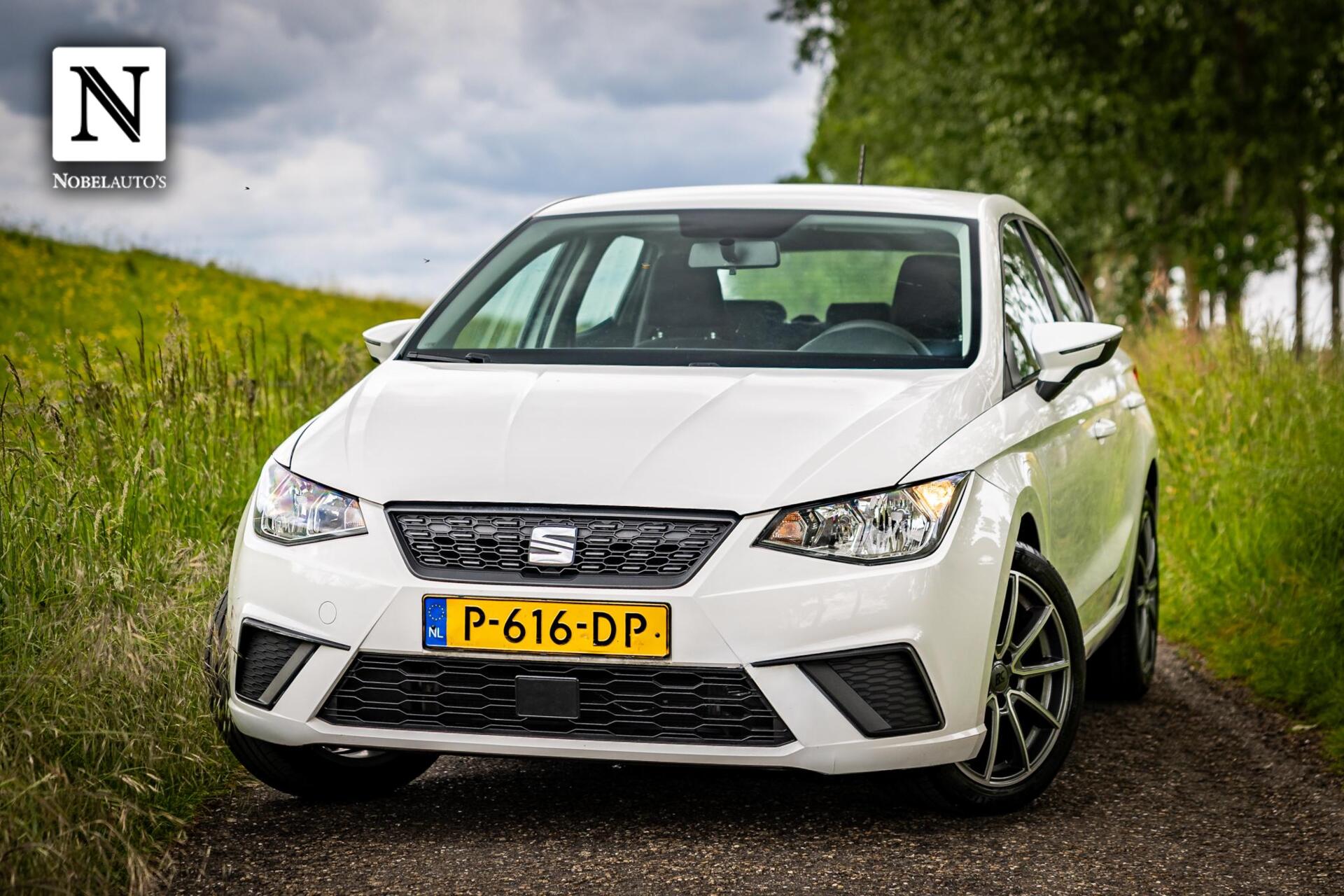 Seat Ibiza 1.0 MPI Reference 1.0 MPI PDC|LM Velgen 2017 - voorkant