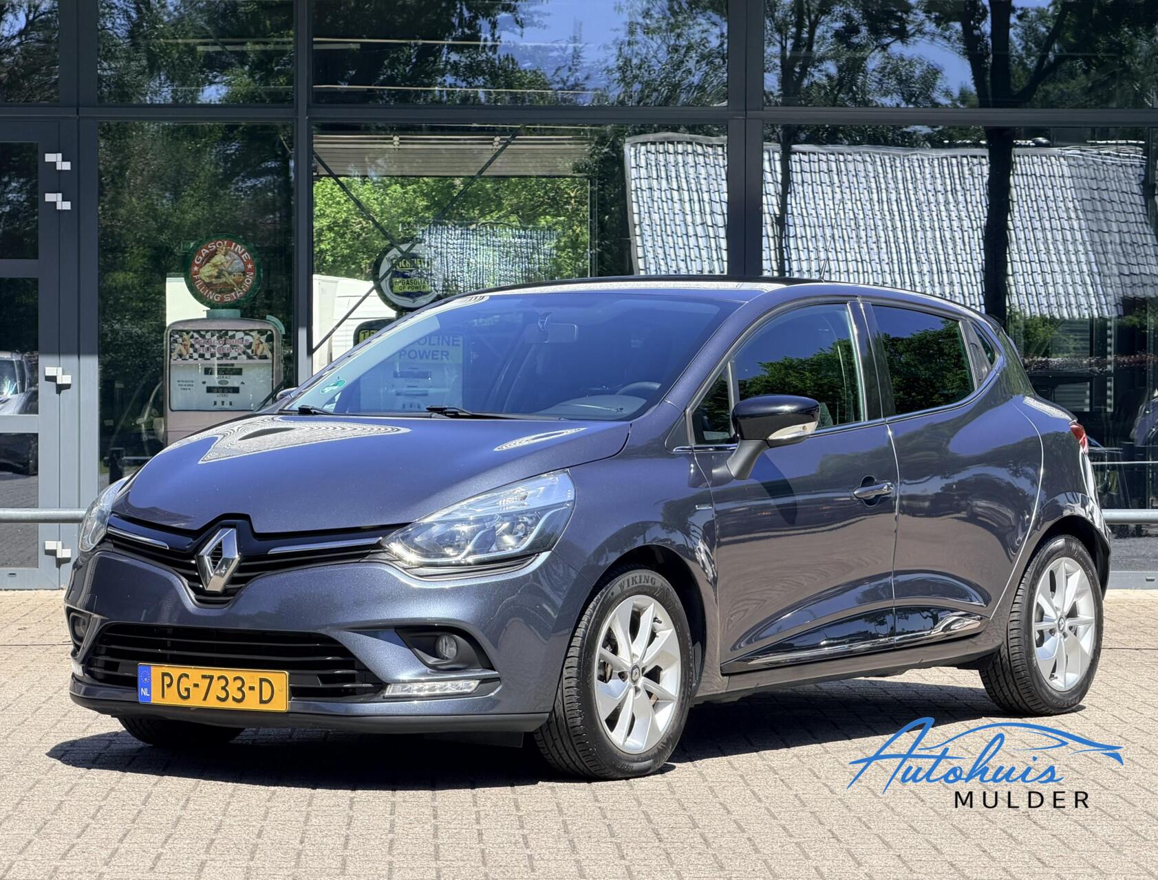 Renault Clio 0.9 TCe Limited | Navigatie | Airco | Cruise | NL-Auto 2017 - voorkant