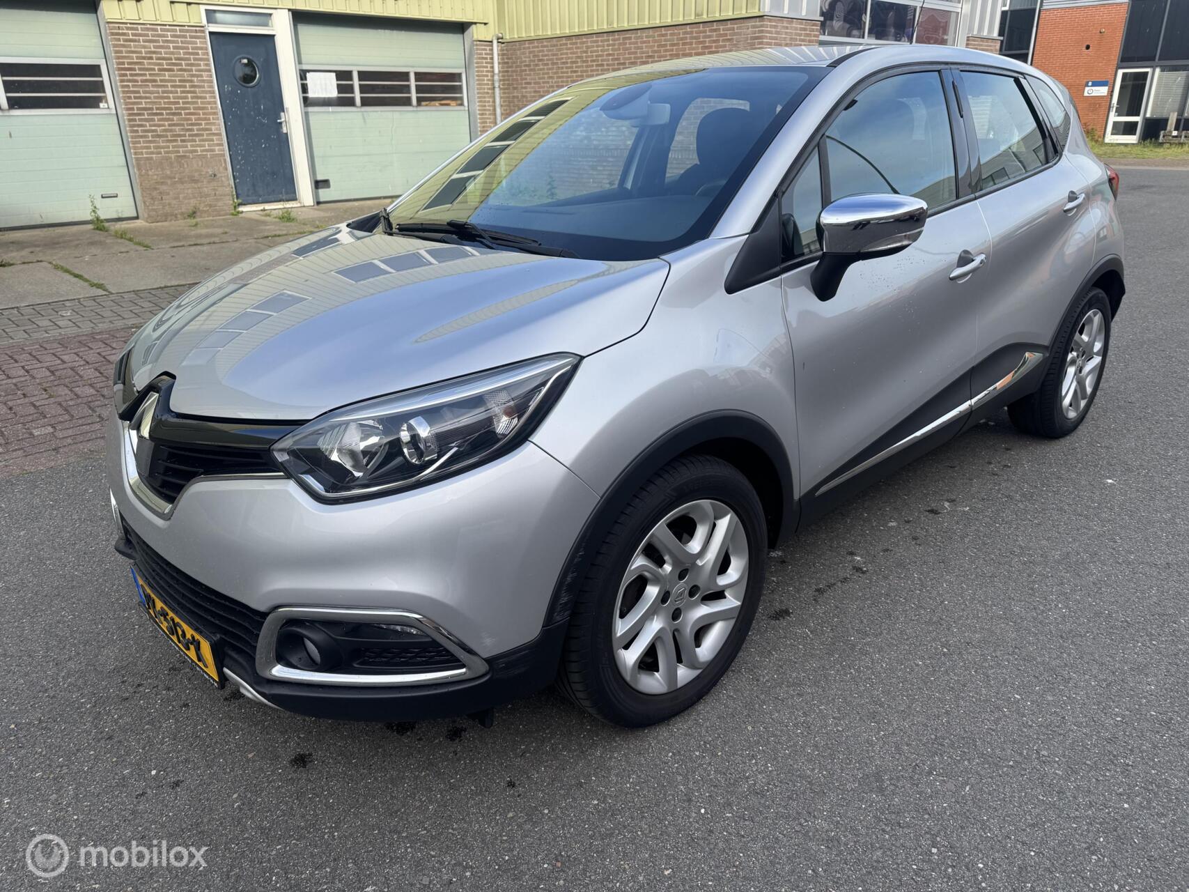 Renault Captur 1.2 TCe Dynamique Nette auto 2014 - voorkant