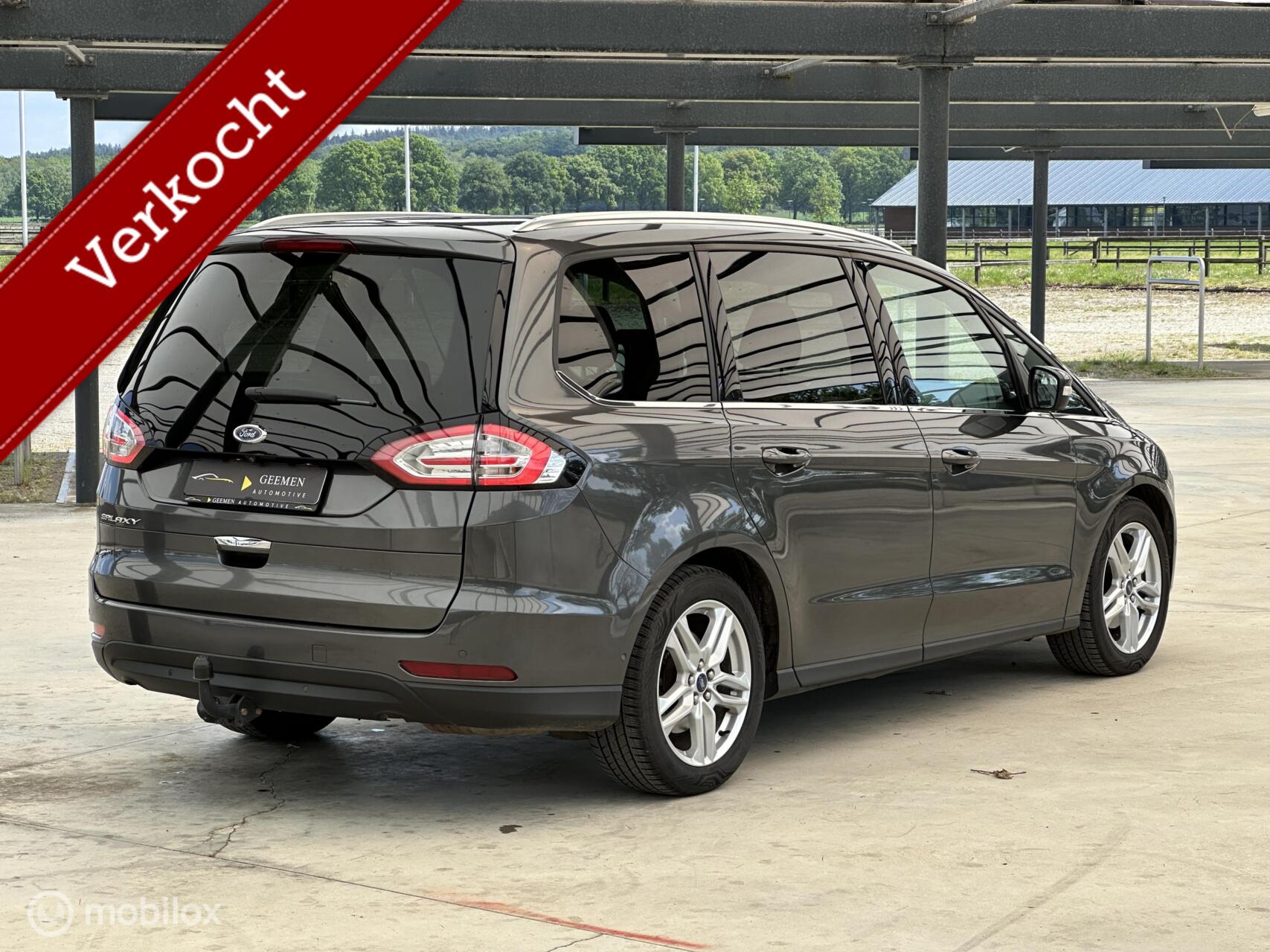 Ford Galaxy 2.0 TDCi AWD Titanium 7-ZITS/PANO/TREKHAAK/DAB 2018 - voorkant