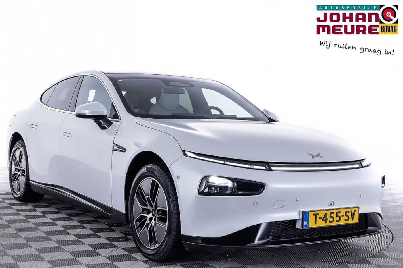 Foto van XPENG P7