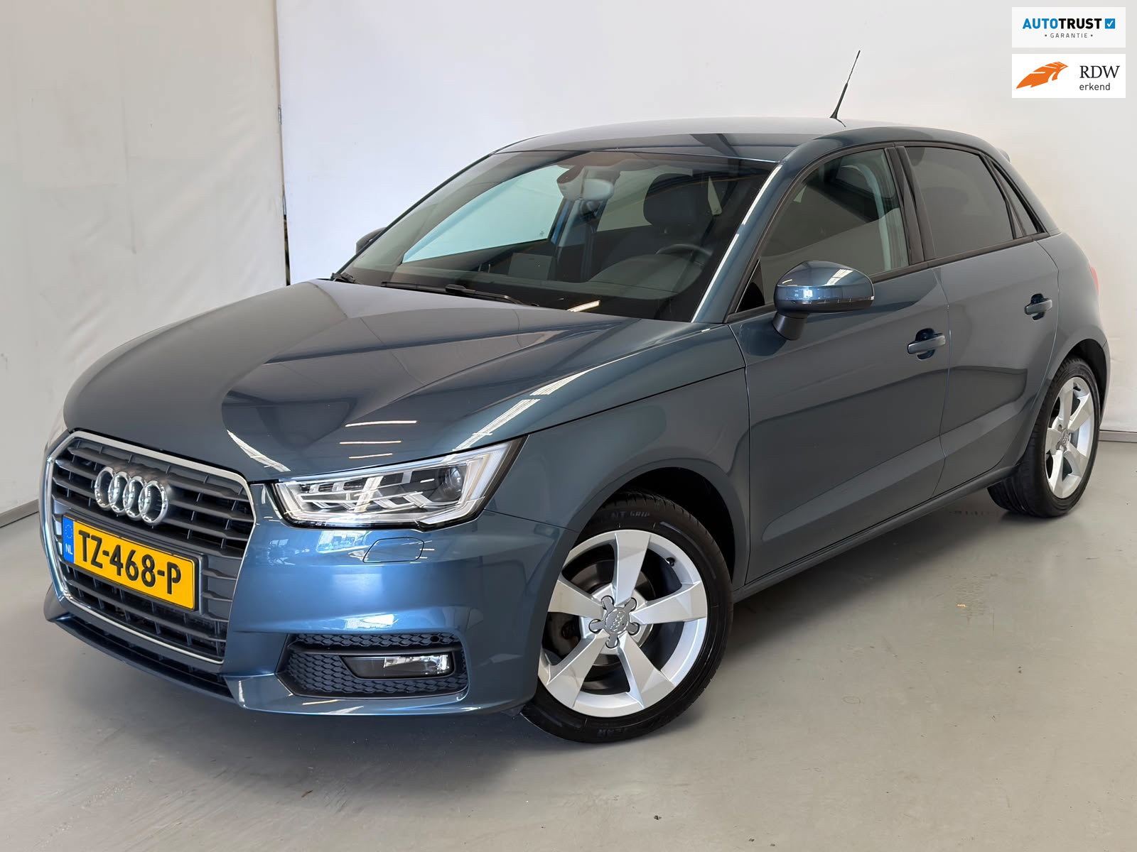 Audi A1 Sportback 1.0 TFSI Pro Line / Automaat / Keyless / Stoelverw. 2018 - voorkant