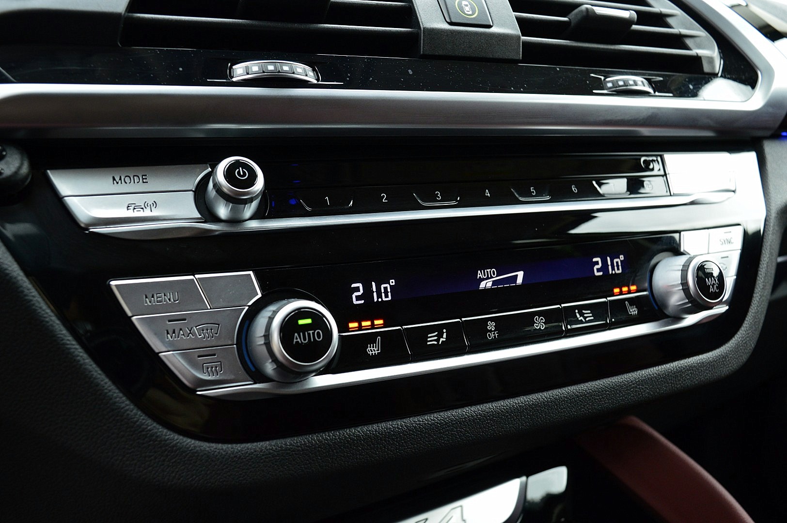 Foto van BMW X4 Xdrive20i