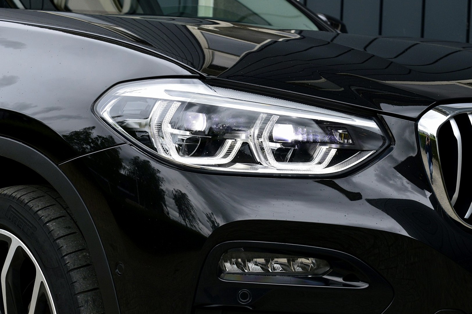 Foto van BMW X4 Xdrive20i