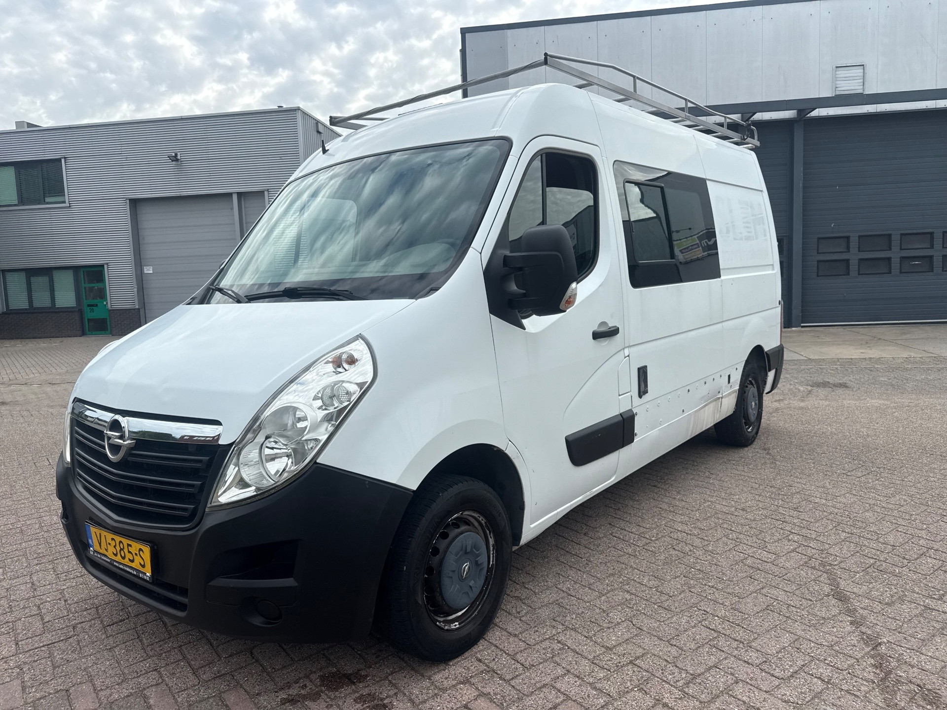 Opel Movano 2.3 CDTI L2H2 2014 - voorkant
