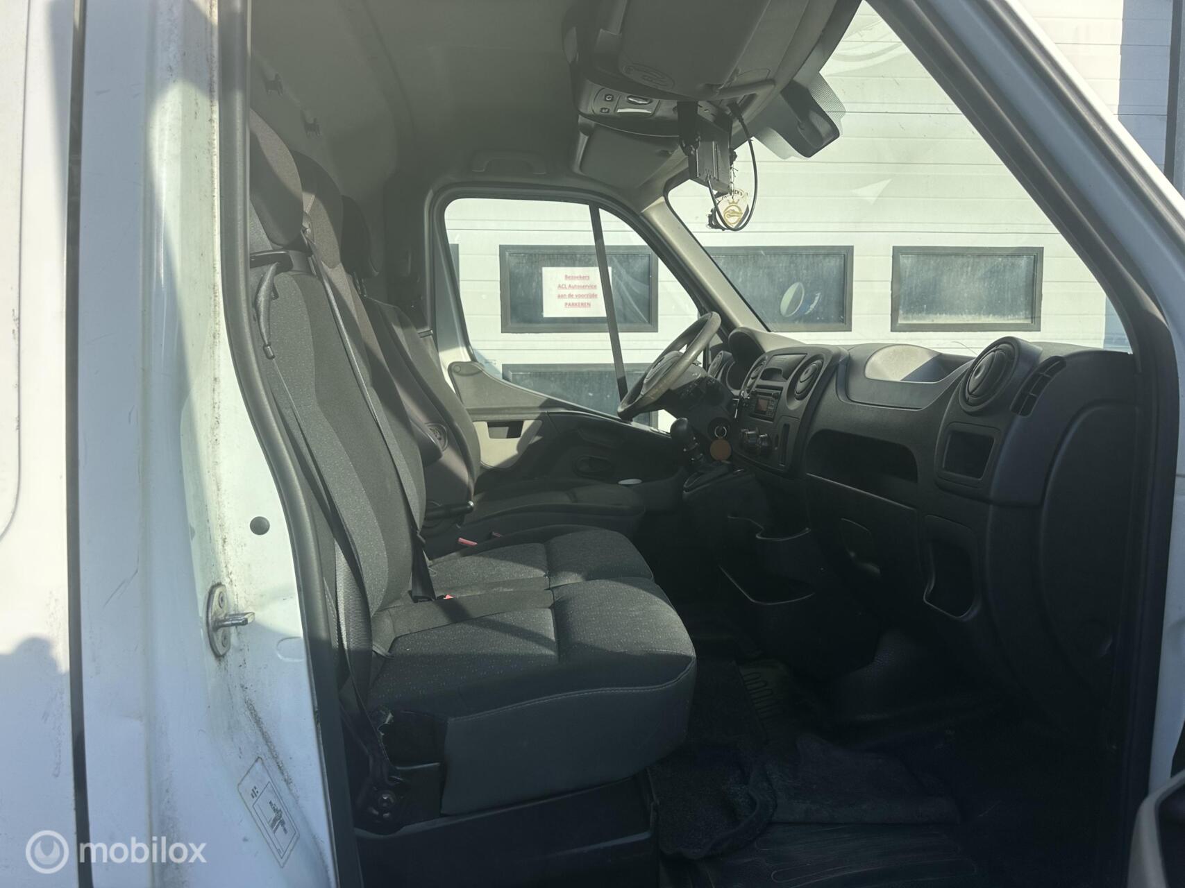 Foto van Opel Movano