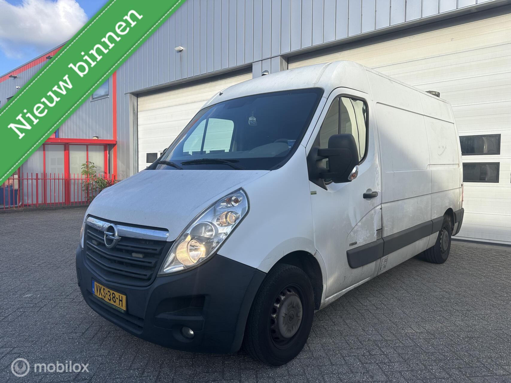 Opel Movano 2.3 CDTI L2H2 2014 - voorkant