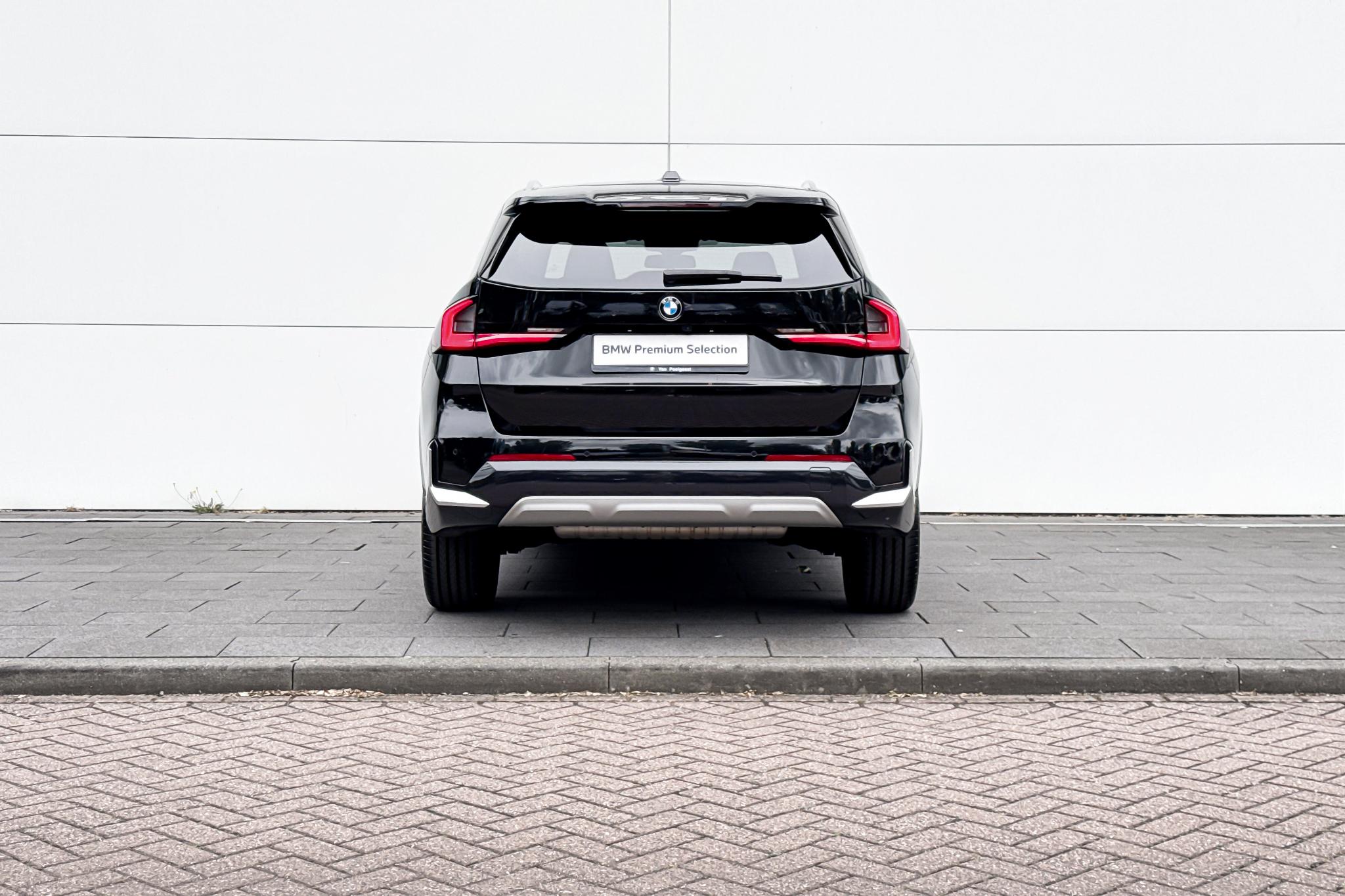 Foto van BMW X1 Sdrive18i