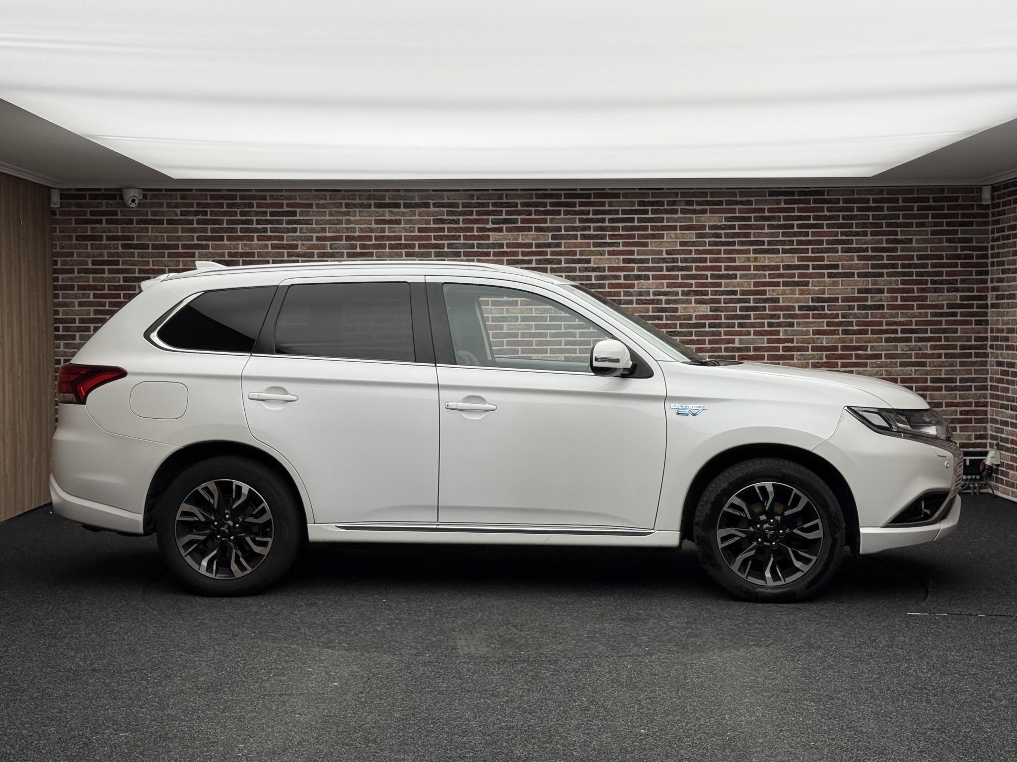 Foto van Mitsubishi Mitsubishi Outlander