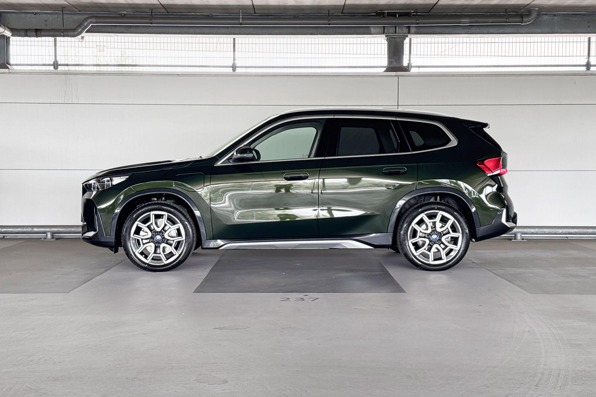 Foto van BMW X1 Xdrive25e