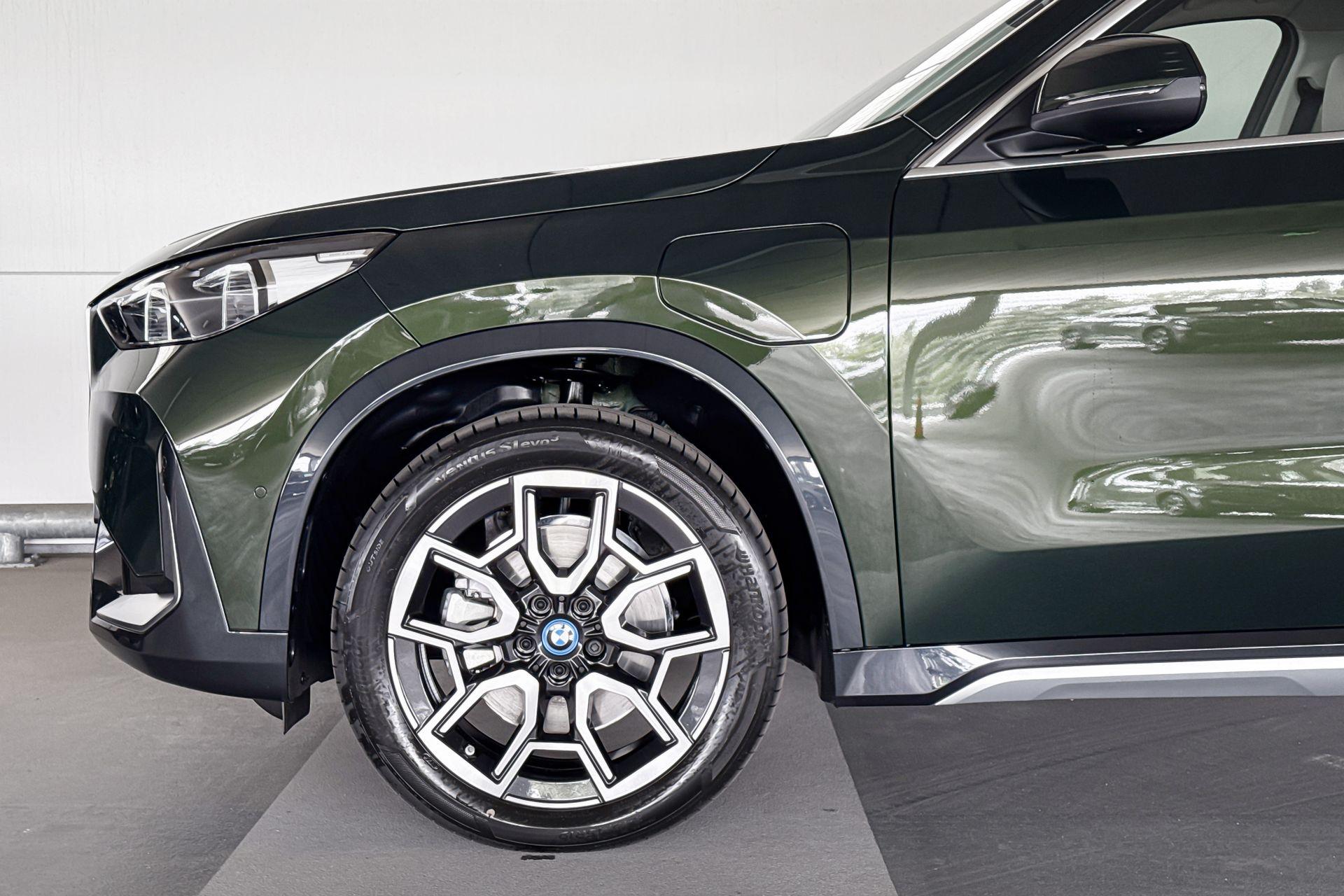 Foto van BMW X1 Xdrive25e