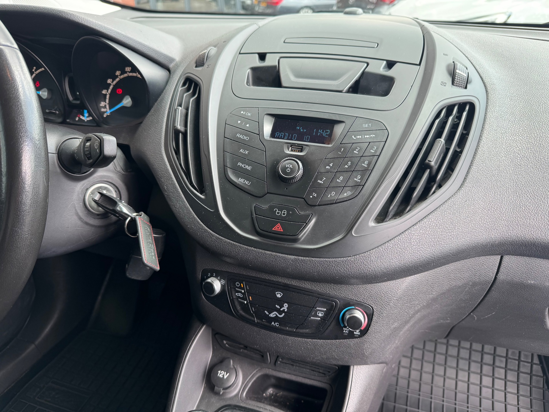 Foto van Ford Transit Courier