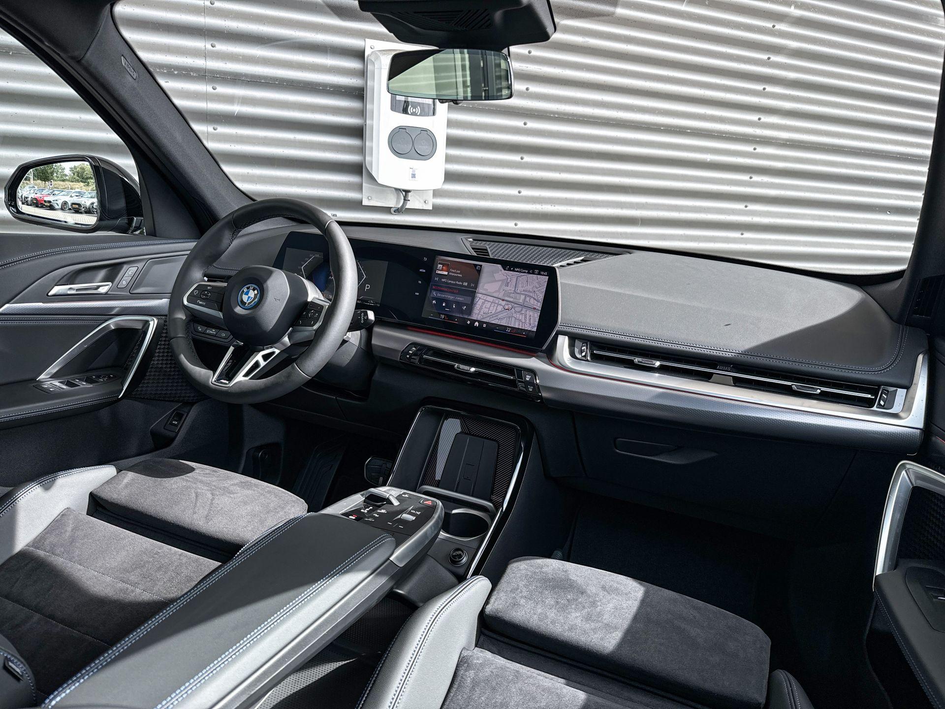 Foto van BMW X1 Xdrive25e