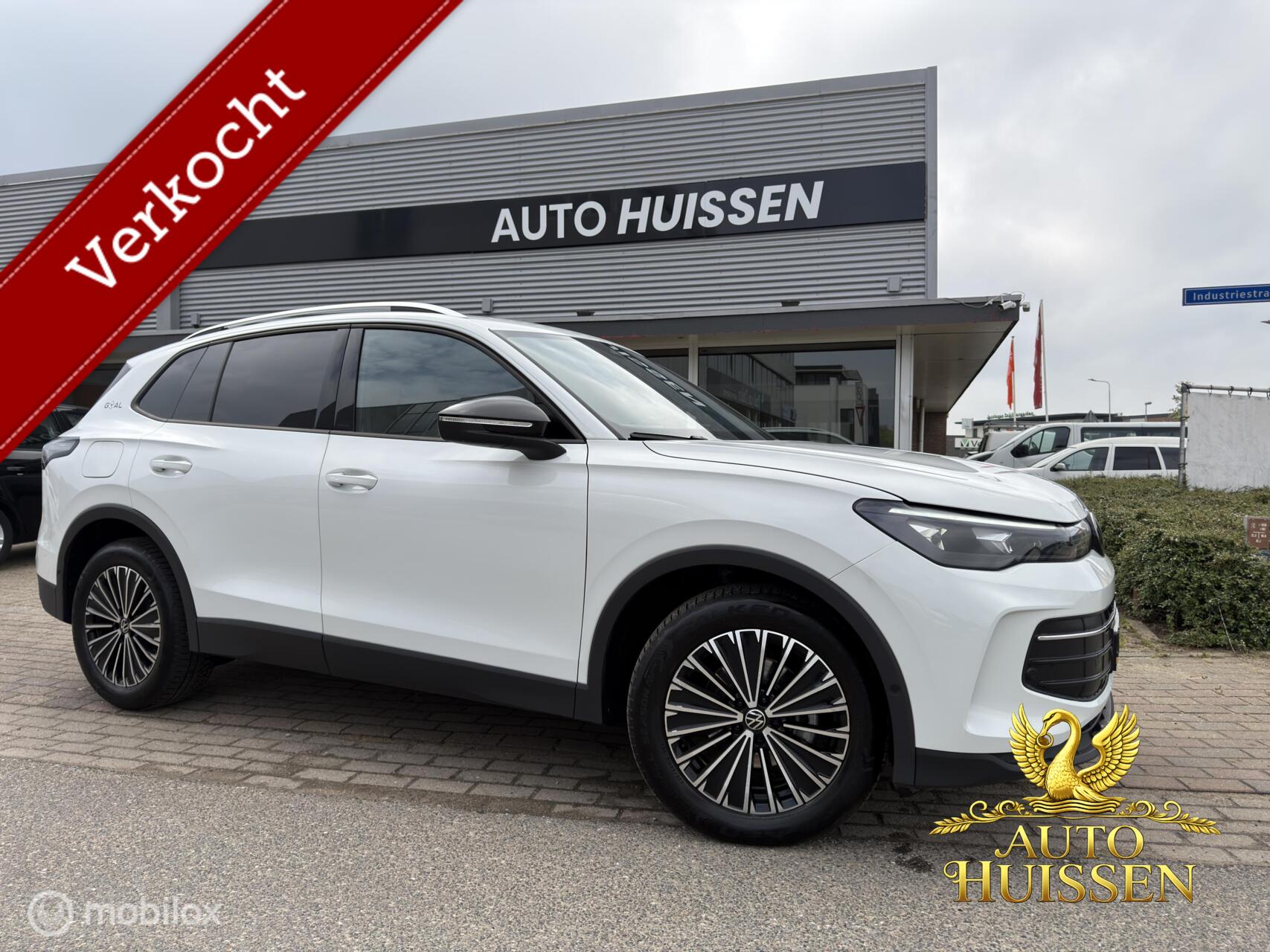 Volkswagen Tiguan 1.5 eTSI Goal Edition 360cam IQ Lights 2025 - voorkant