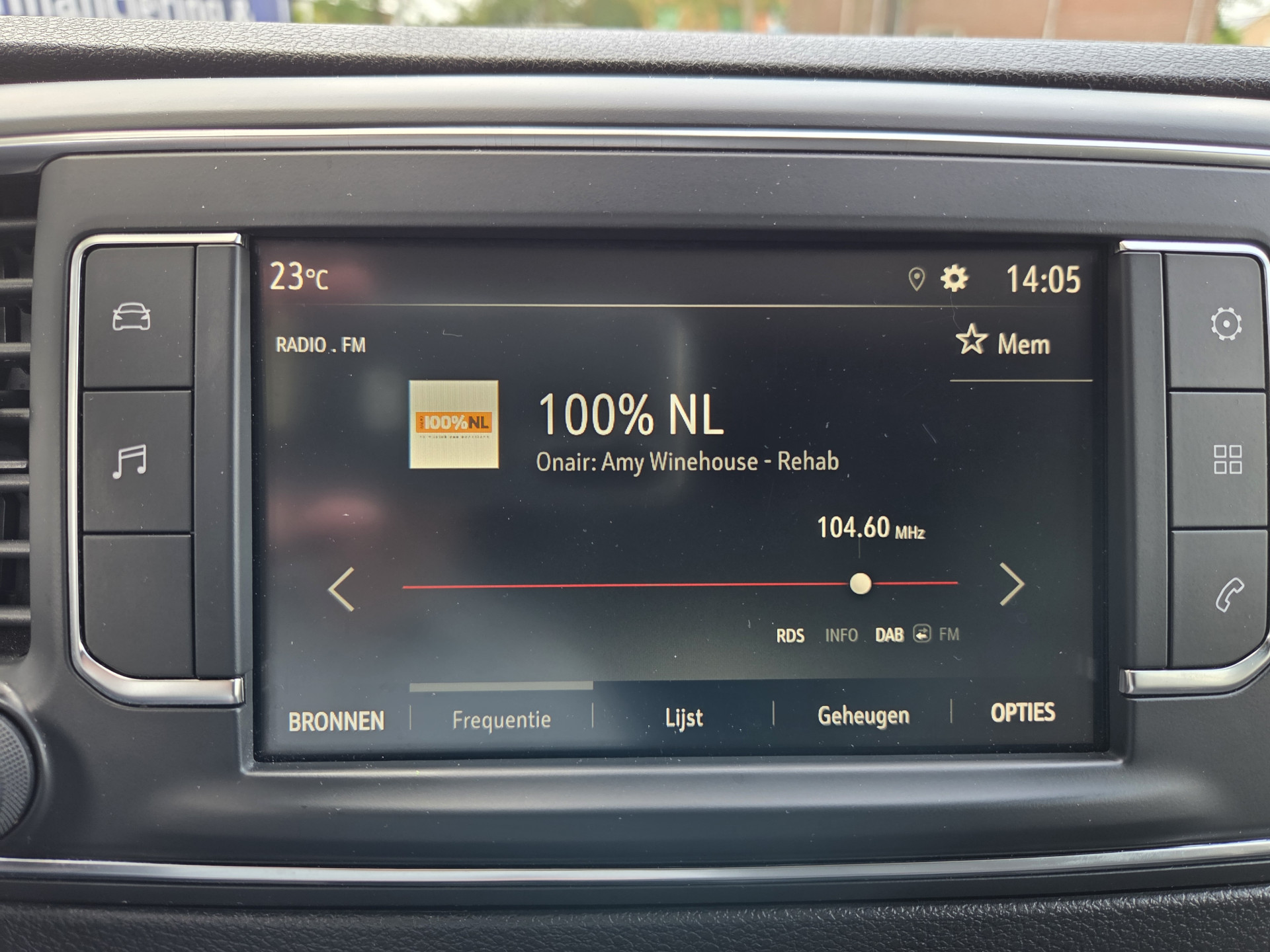 Foto van Opel Vivaro