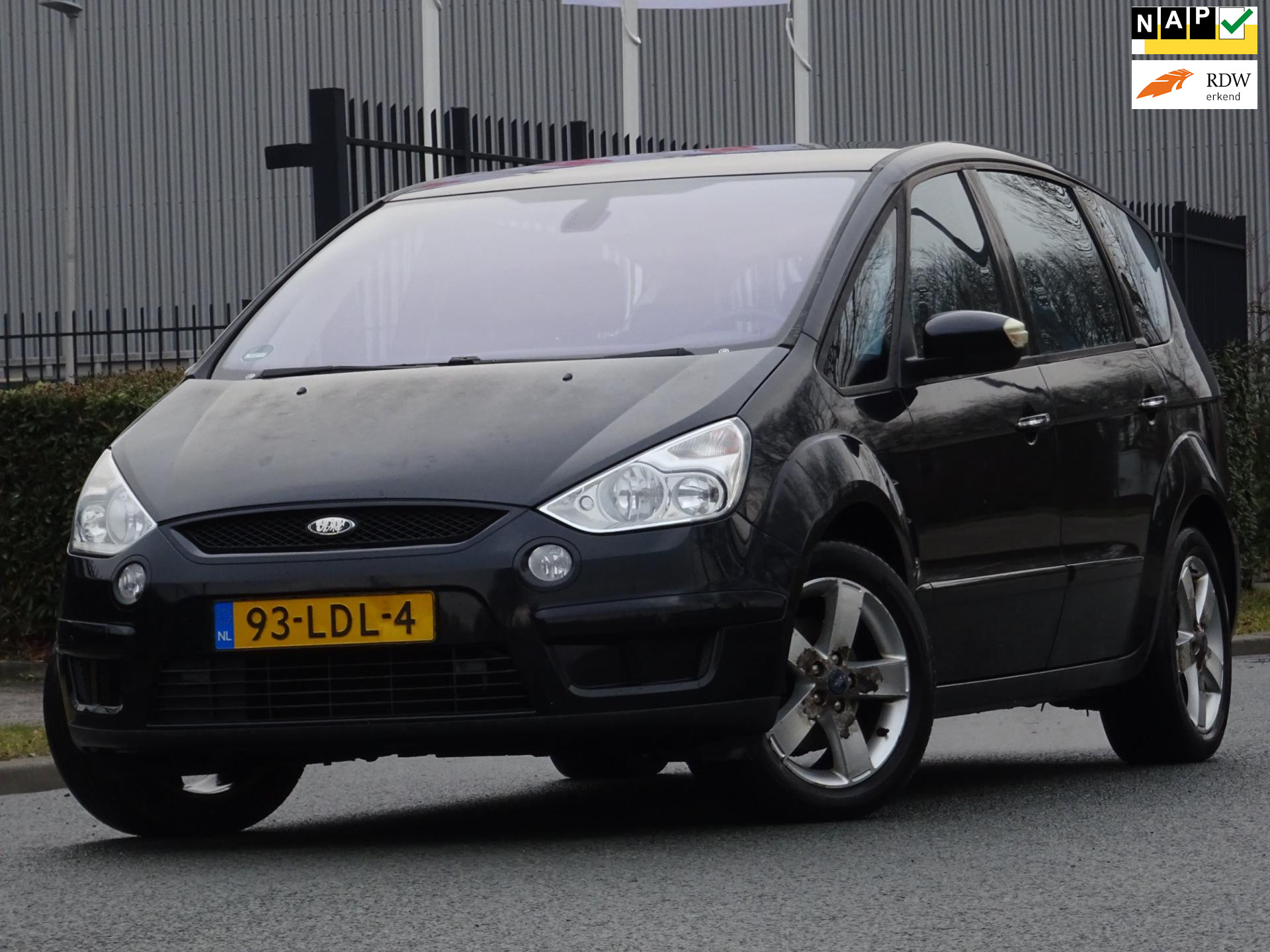Ford S-max 2.0 7-PERSOONS NAP/NAVI/CLIMA/CRUISE/PDC/APK 2010 - voorkant