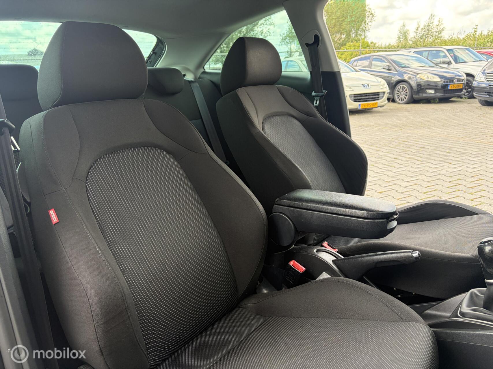 Foto van Seat Ibiza