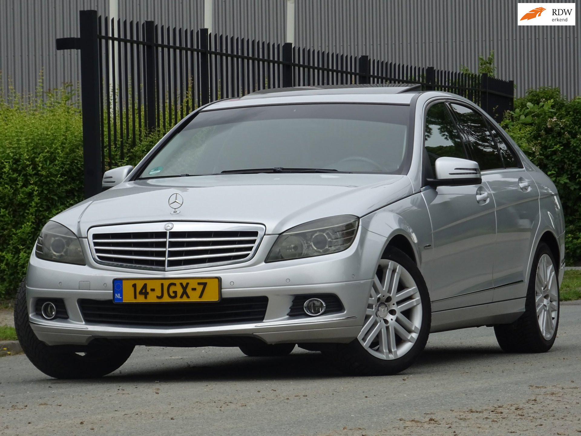 Mercedes-Benz C 200 Kompressor 200 K AUT. NAP/LEER/NAVI/DAK/PDC/APK 2009 - voorkant
