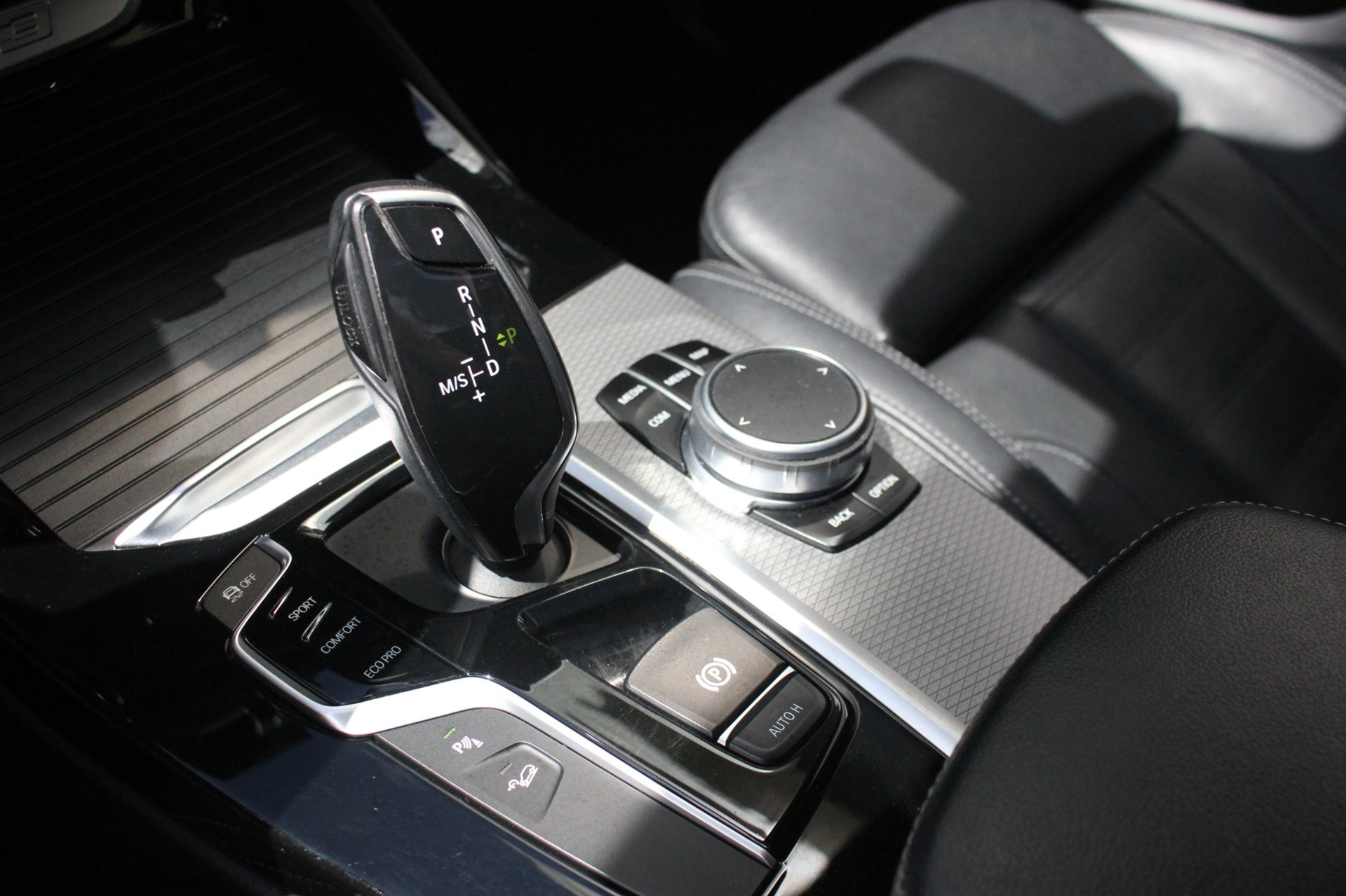 Foto van BMW X3 Xdrive20i