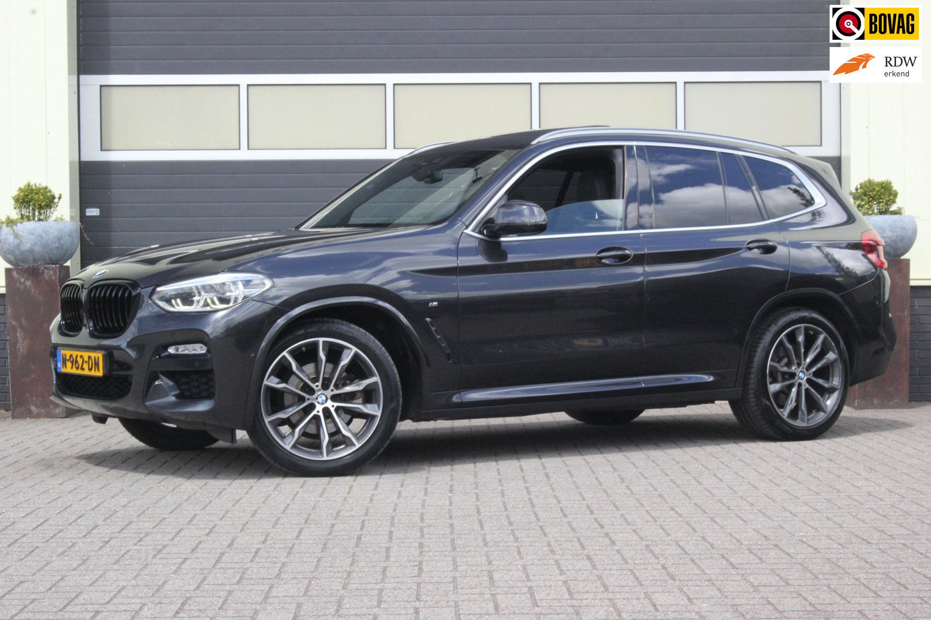 BMW X3 Xdrive20i XDrive20i High Executive M Sport | Trekhaak | Dak 2018 - voorkant