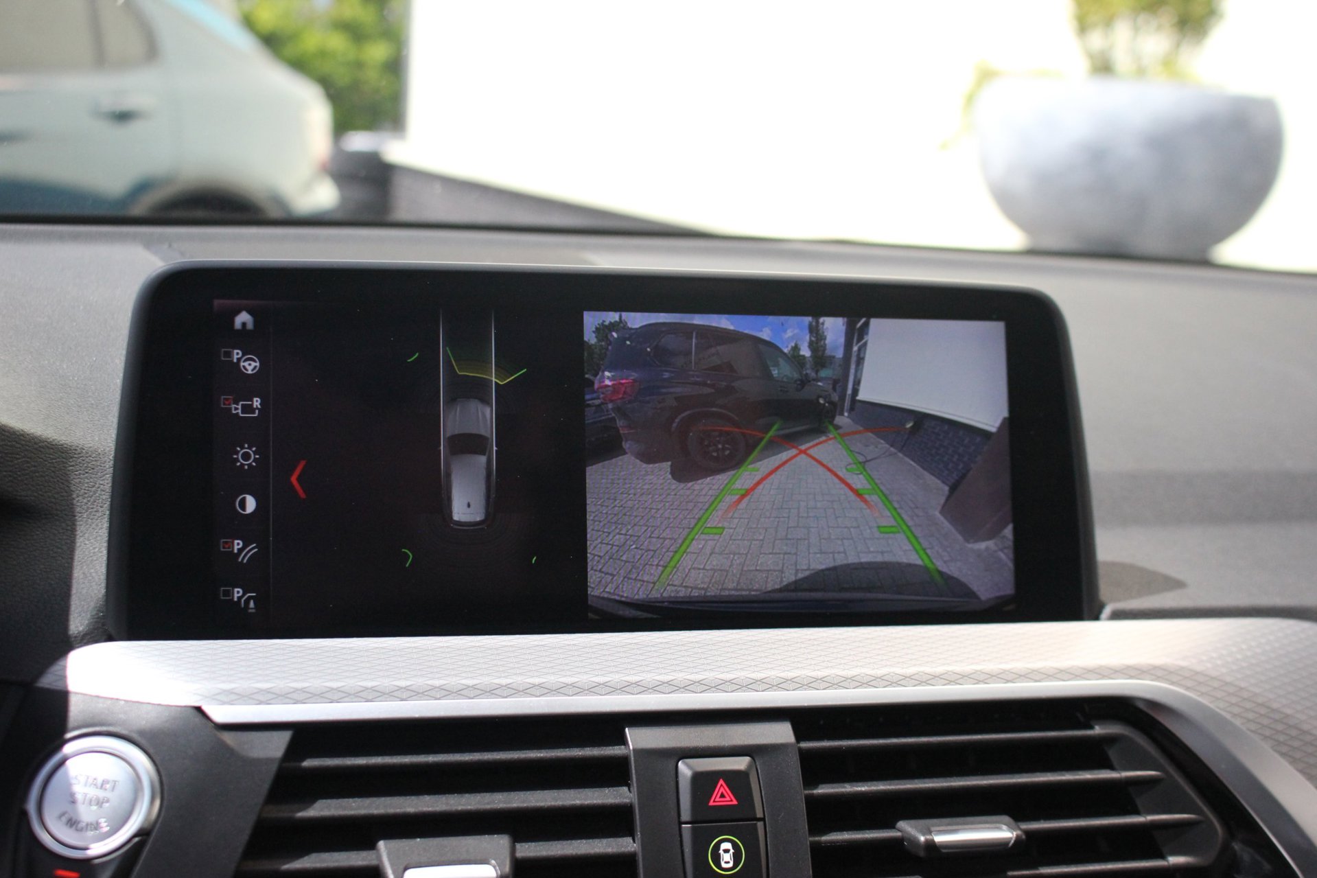 Foto van BMW X3 Xdrive20i