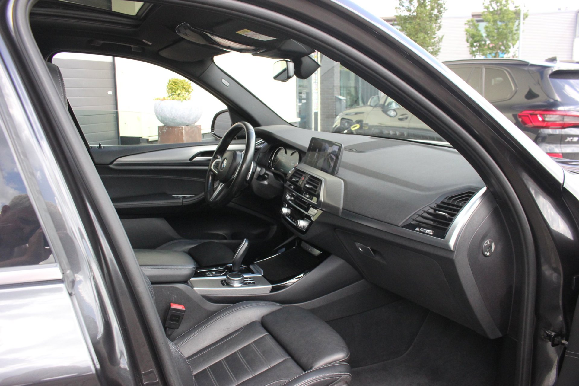 Foto van BMW X3 Xdrive20i